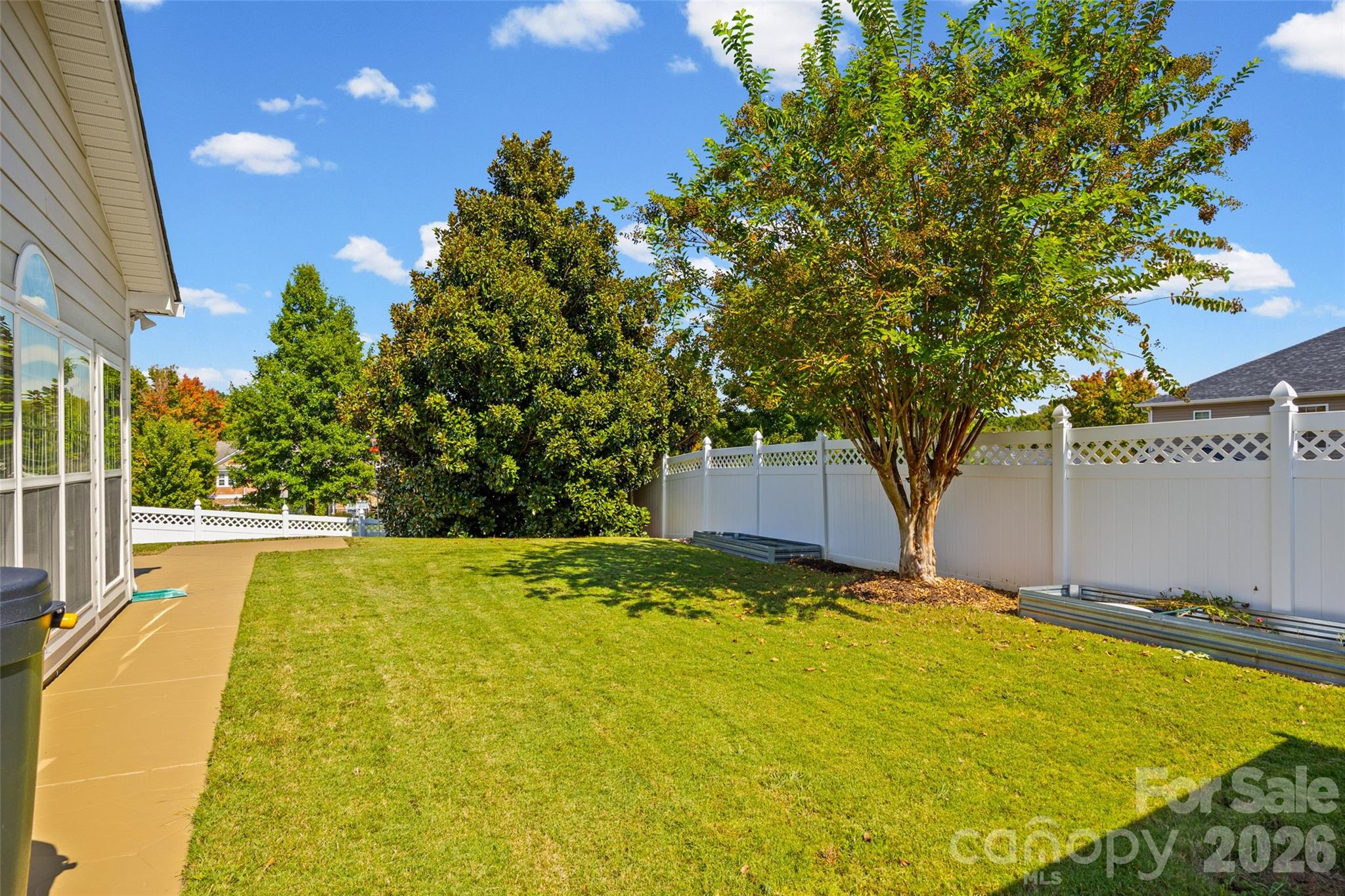 370 Mount Side Way Property Photo 39