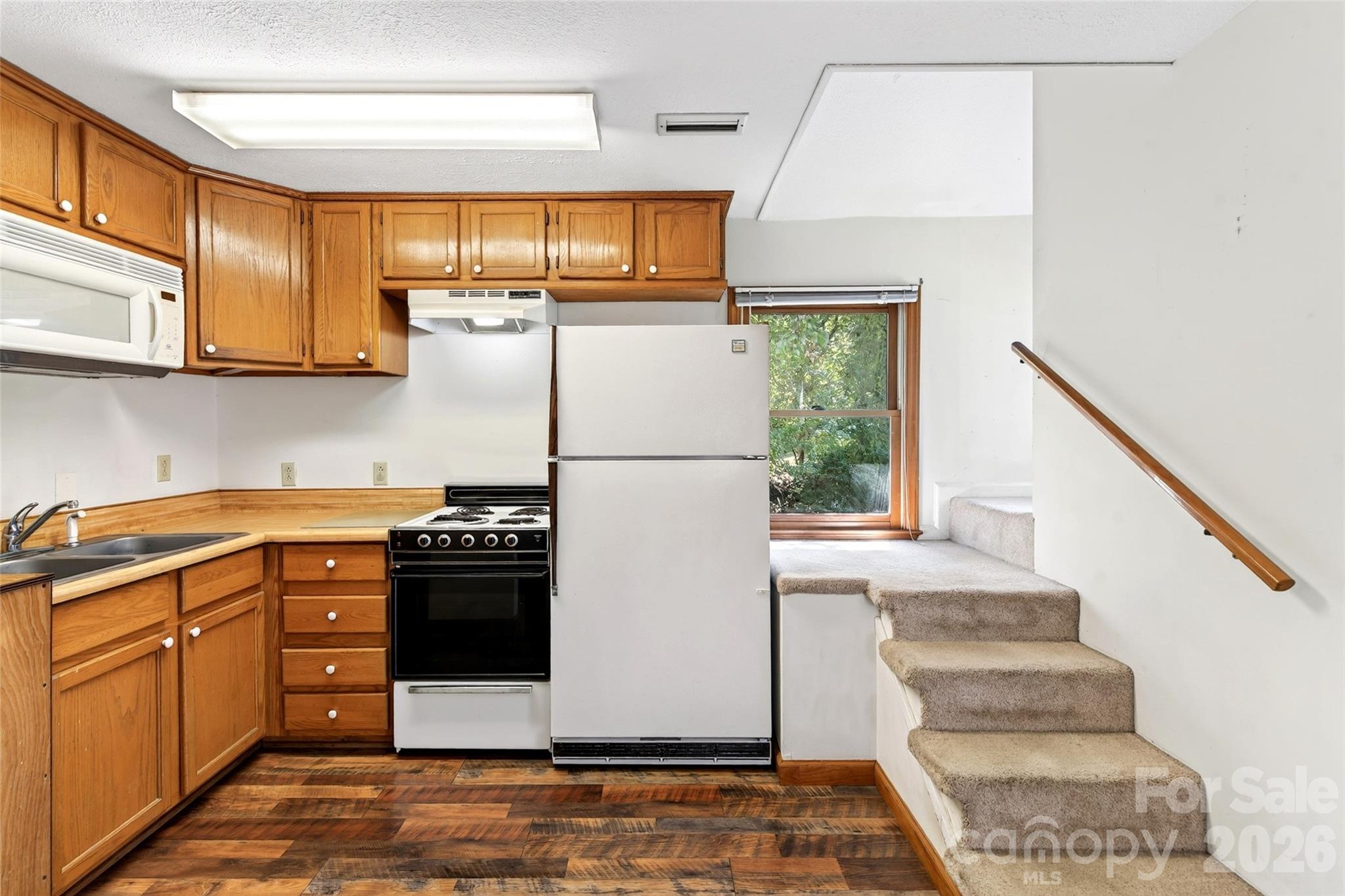 606 Rutherford Road Property Photo 41