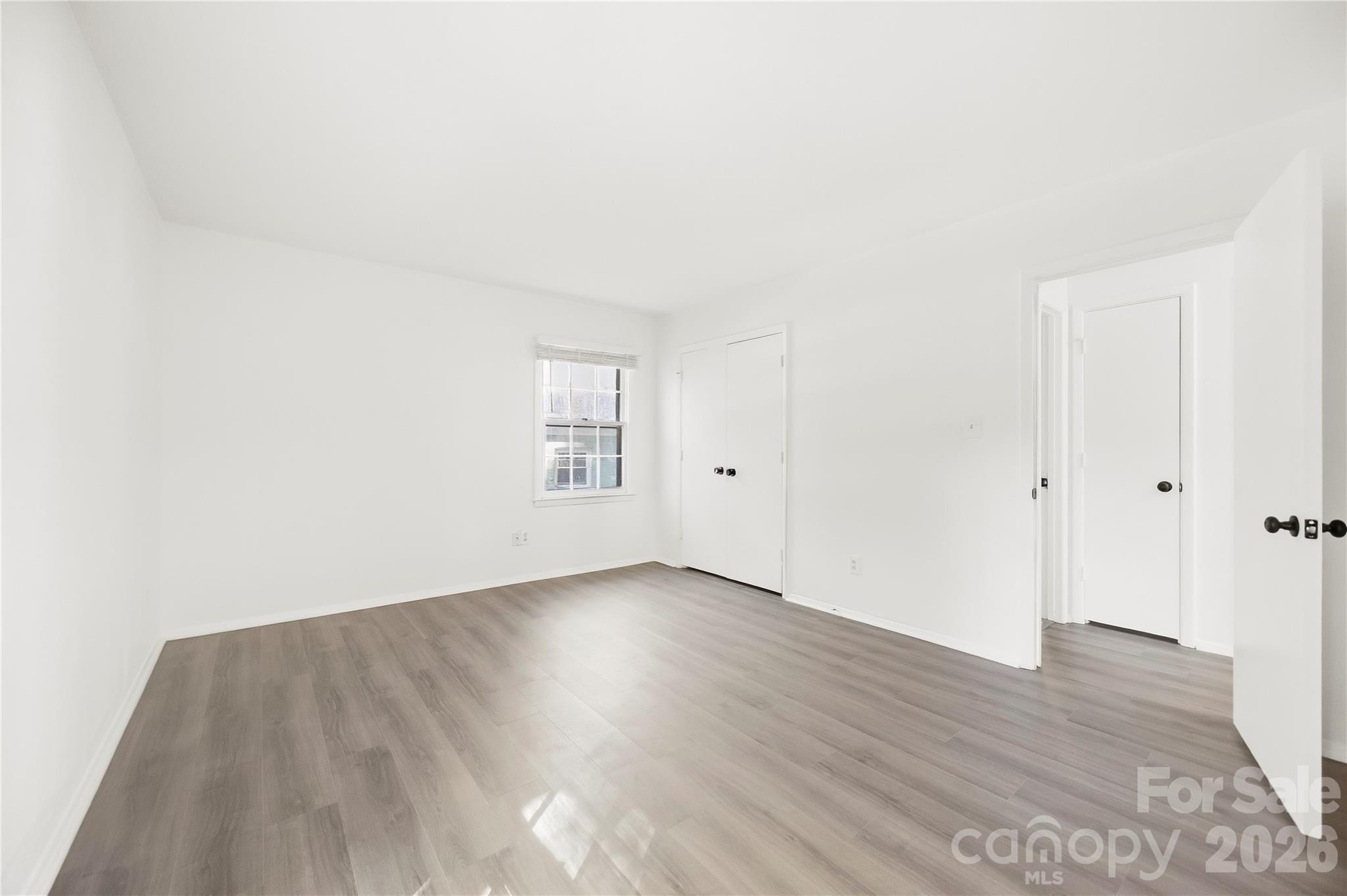 9112 Sardis Forest Drive Property Photo 18