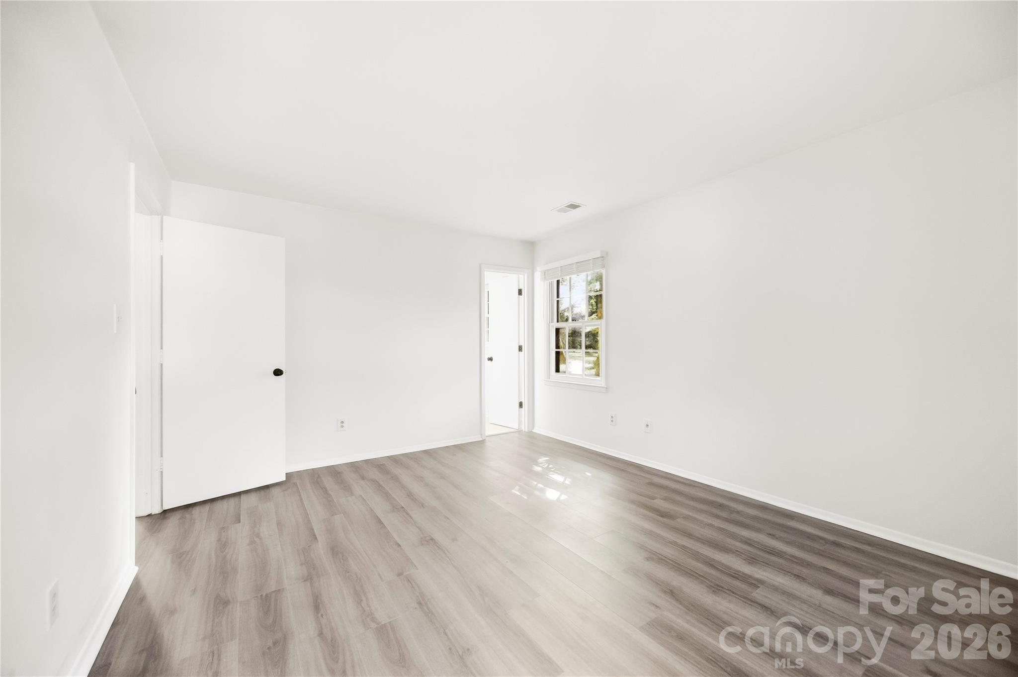 9112 Sardis Forest Drive Property Photo 19