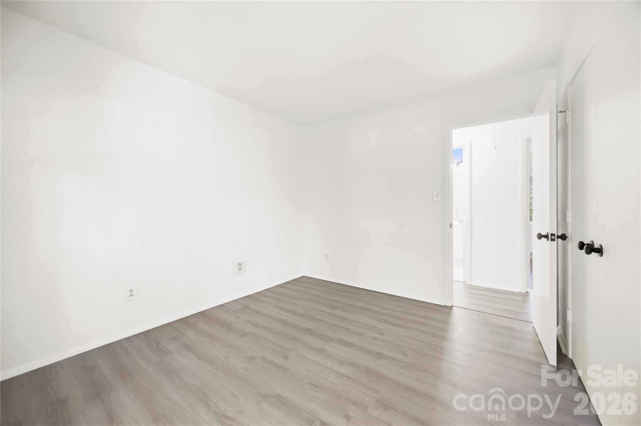 9112 Sardis Forest Drive Property Photo 23