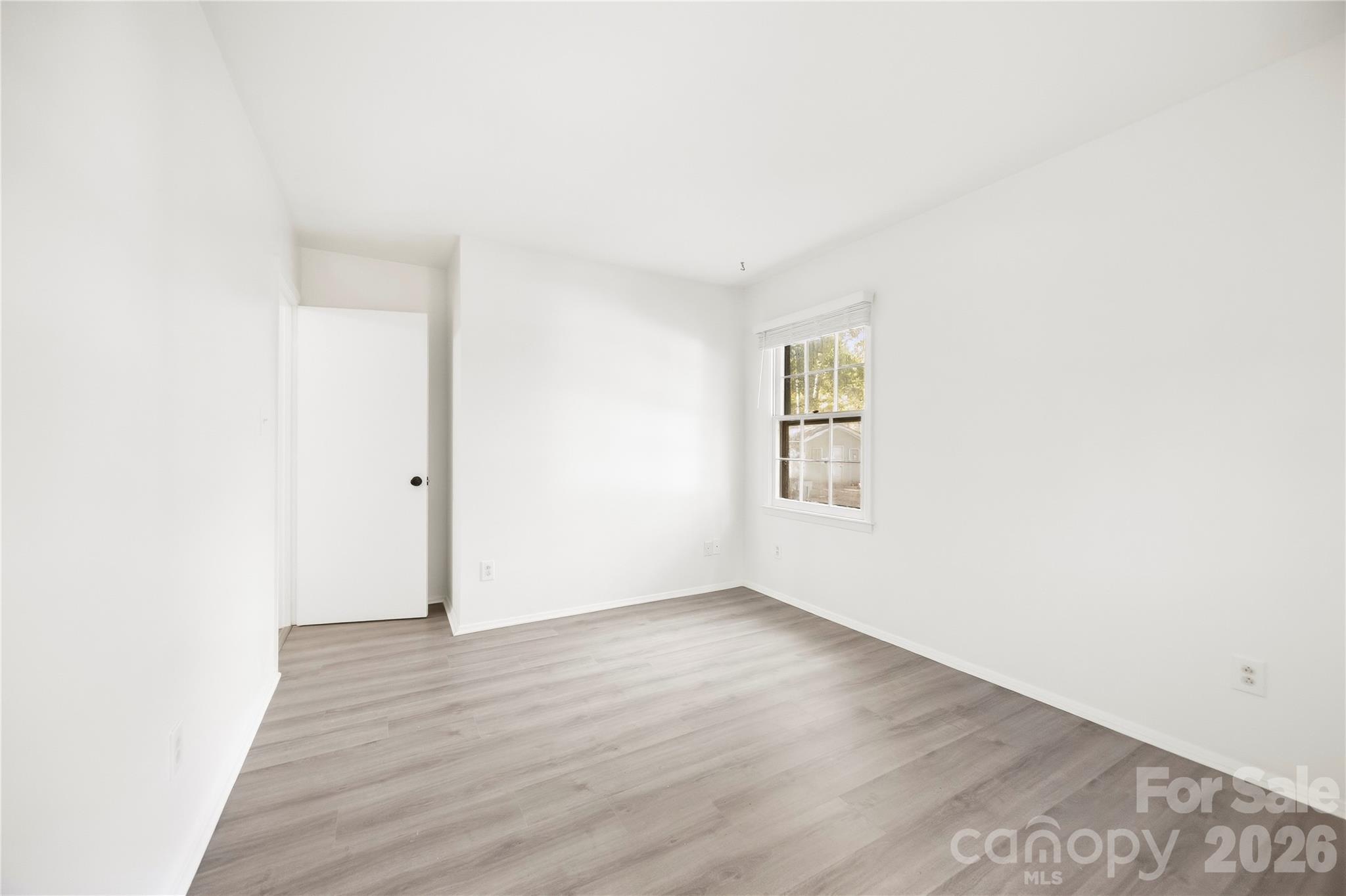 9112 Sardis Forest Drive Property Photo 27