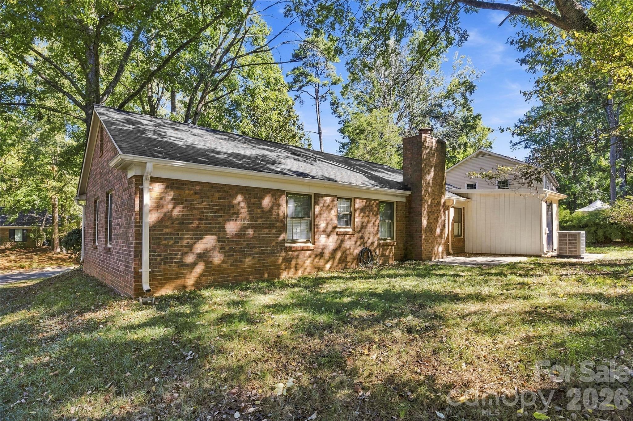 9112 Sardis Forest Drive Property Photo 30