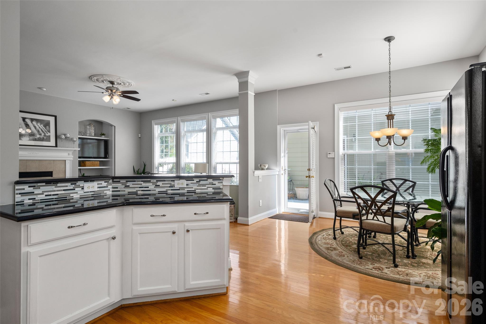 3004 Ivy Brook Place Property Photo 12