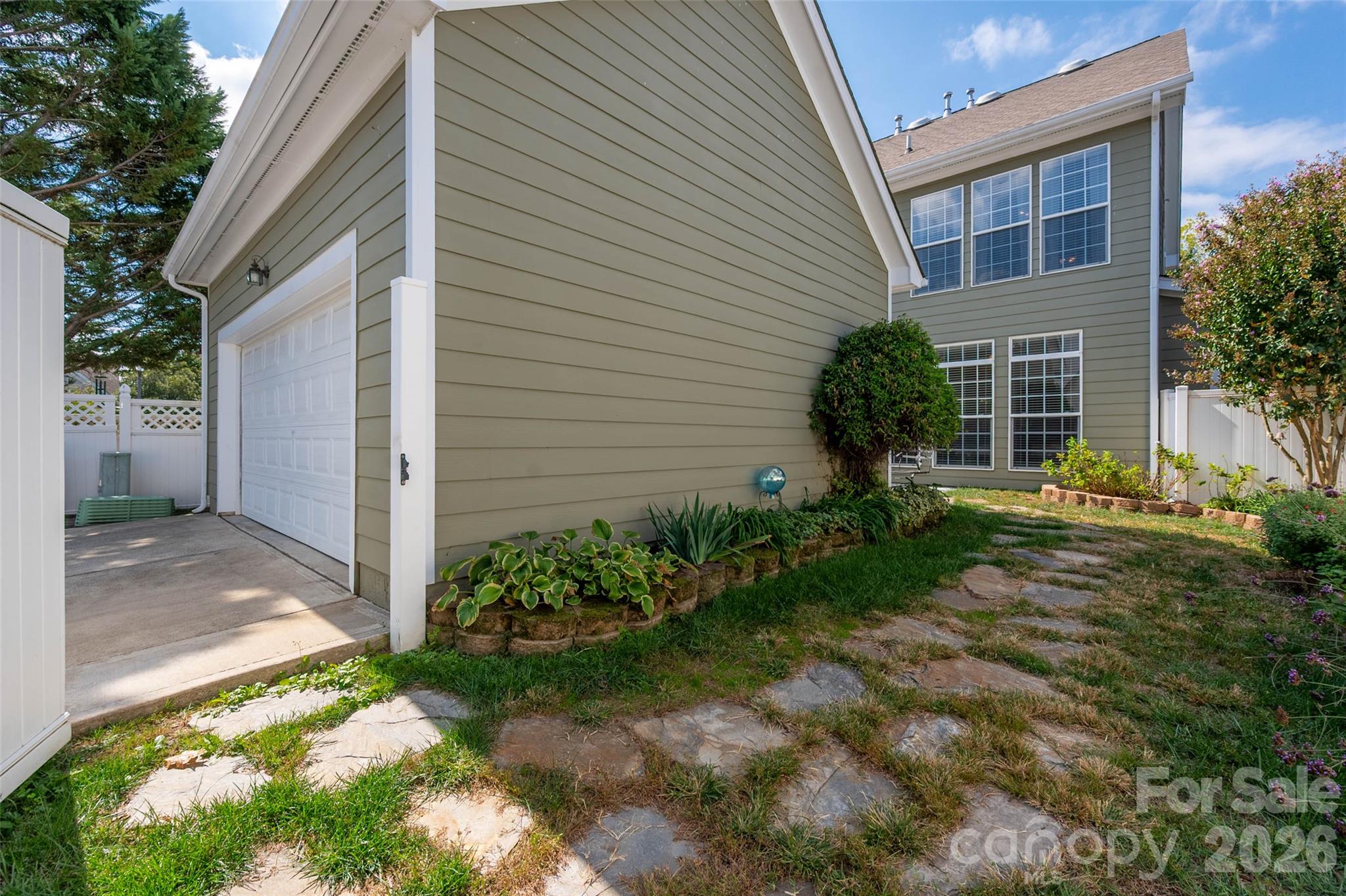 3004 Ivy Brook Place Property Photo 32