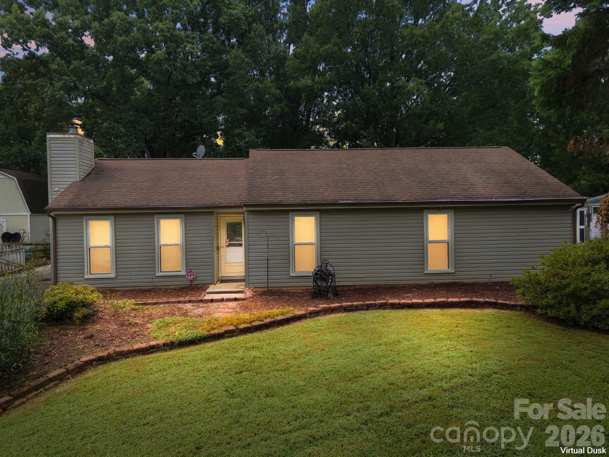 6423 Snow Bird Lane Property Photo 1