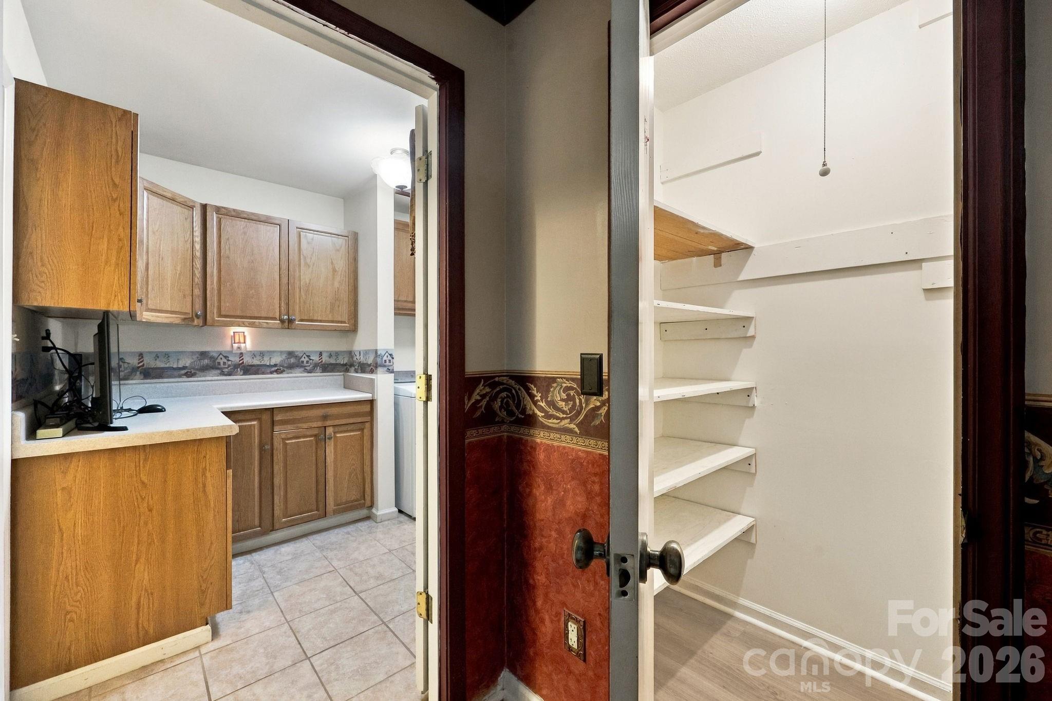 6423 Snow Bird Lane Property Photo 28