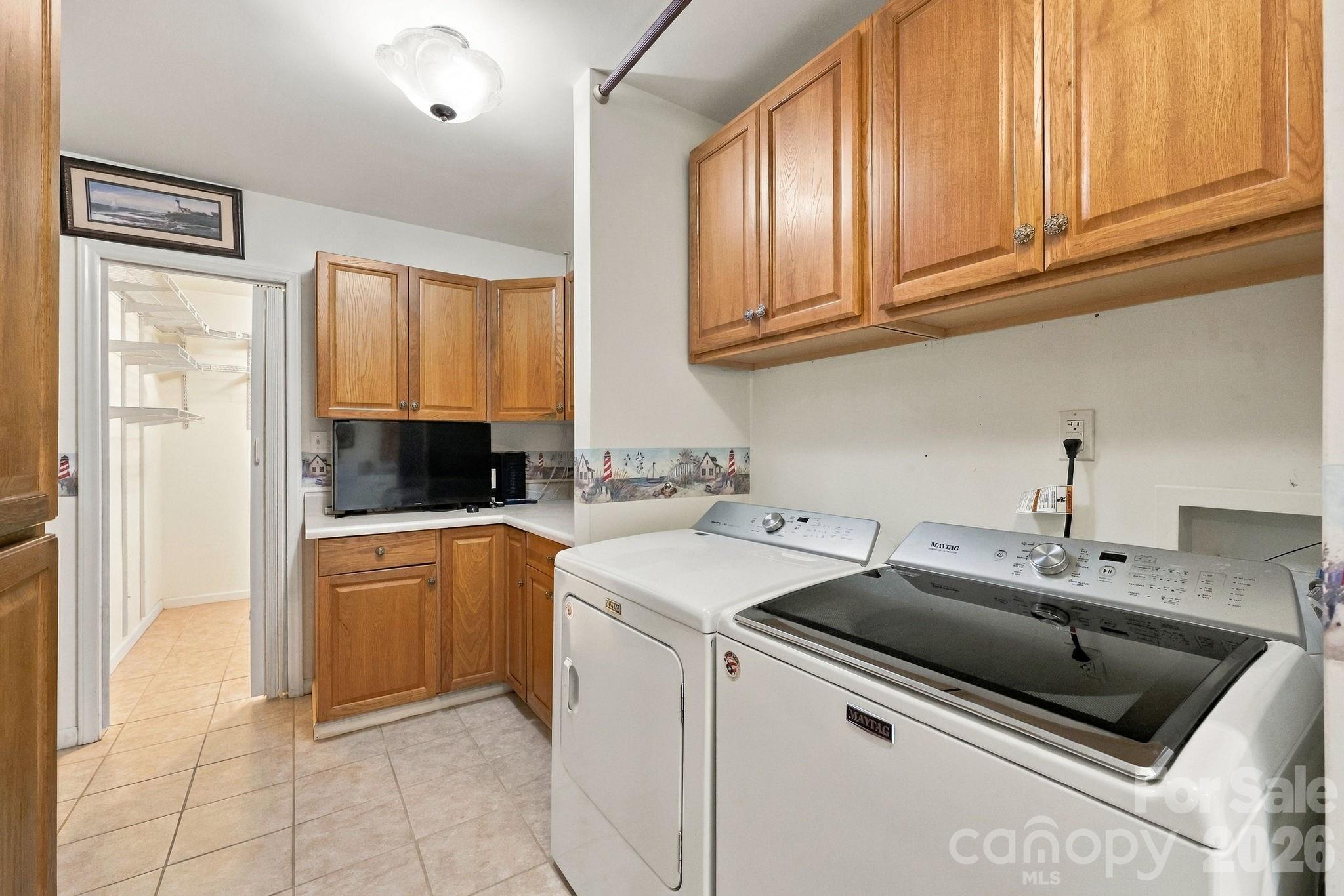 6423 Snow Bird Lane Property Photo 33