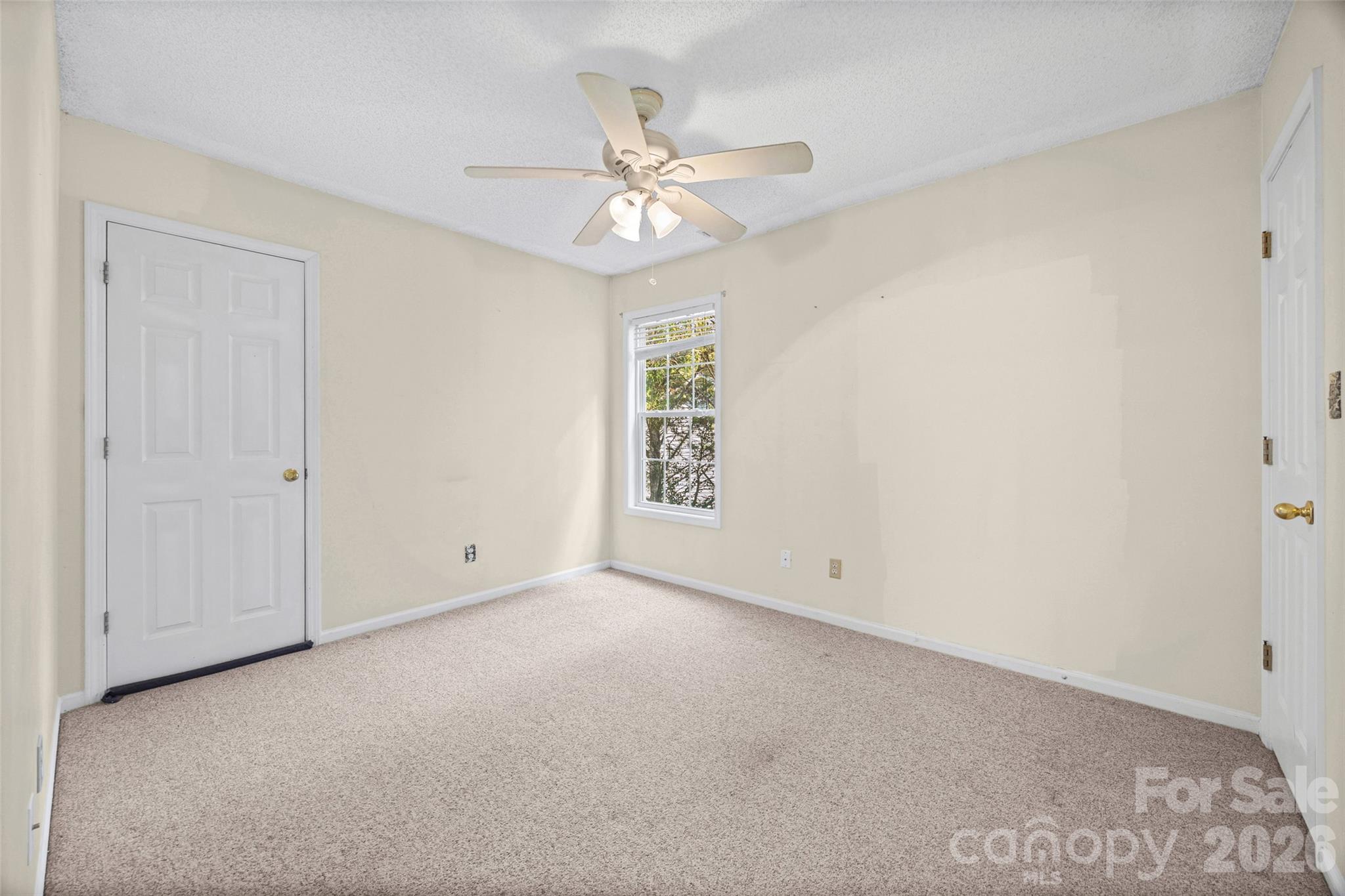 2006 Capstone Court 96 Property Photo 25