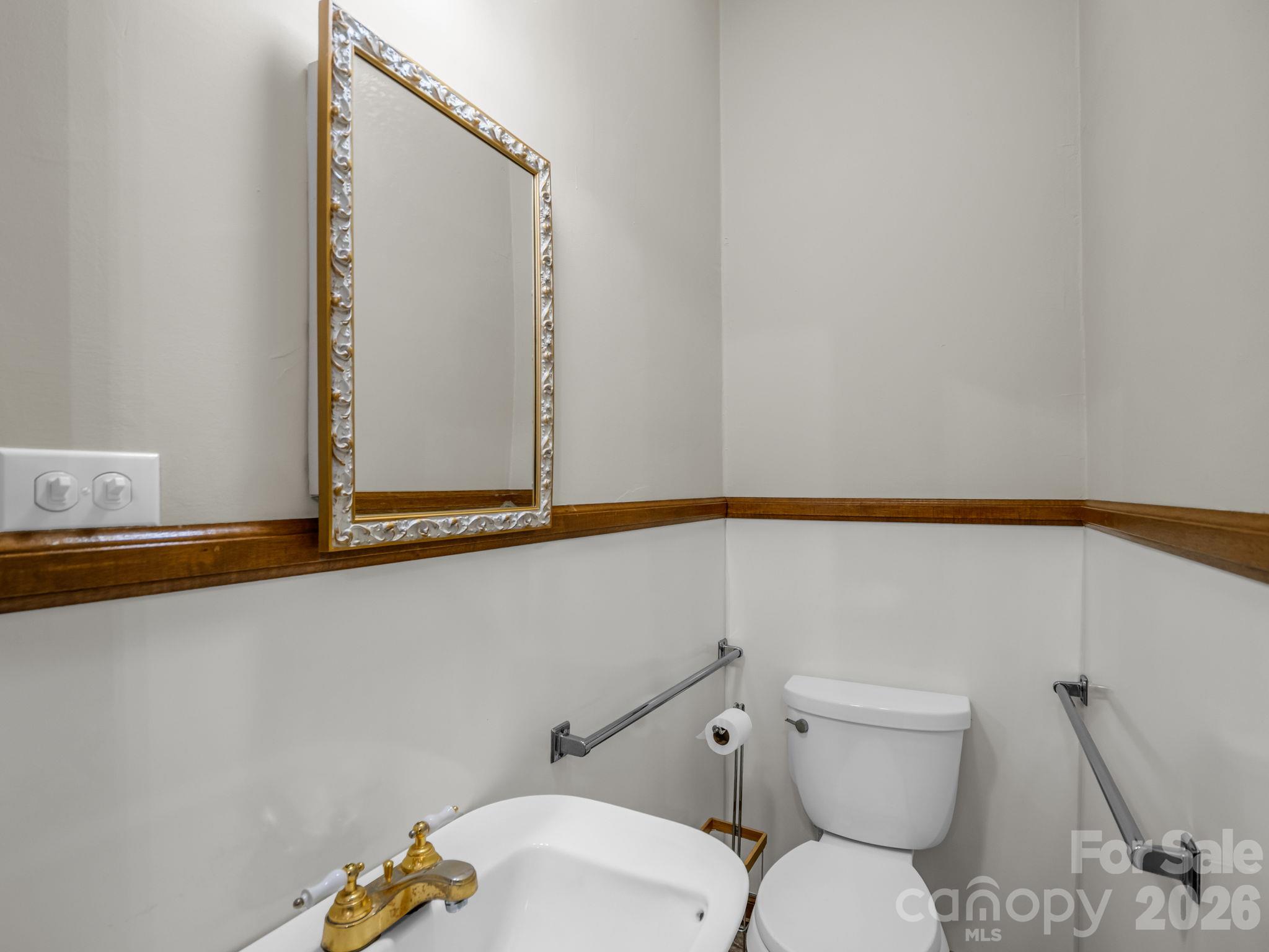 3833 Robert Riding Road Property Photo 9
