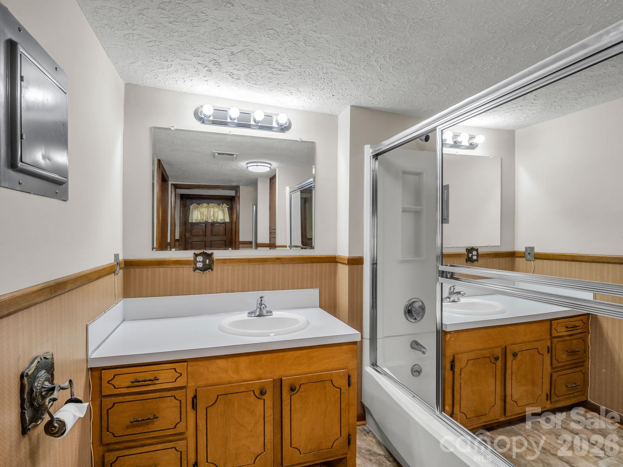 3833 Robert Riding Road Property Photo 21