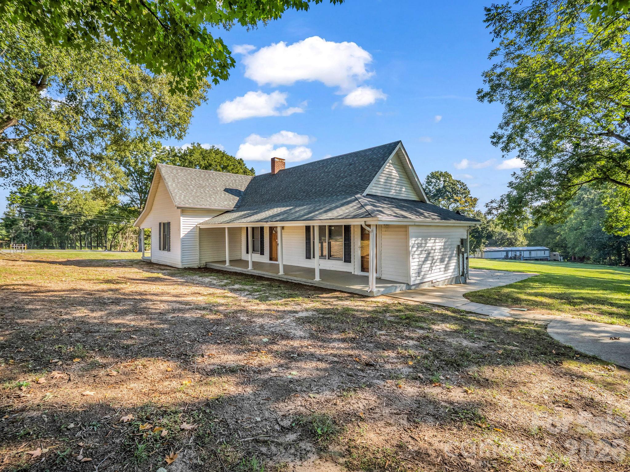 3833 Robert Riding Road Property Photo 32