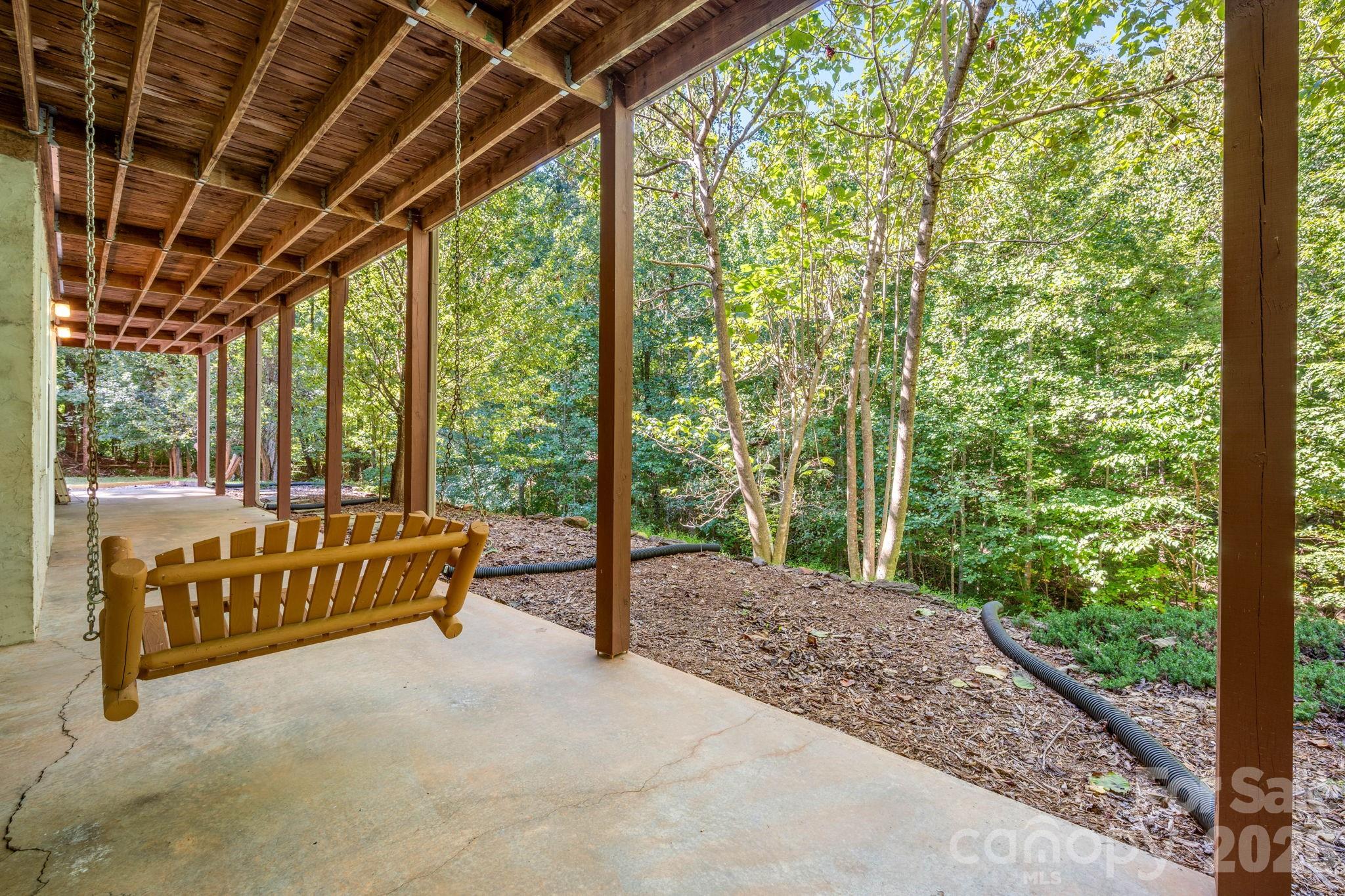 143 Rosewood Lane Property Photo 11