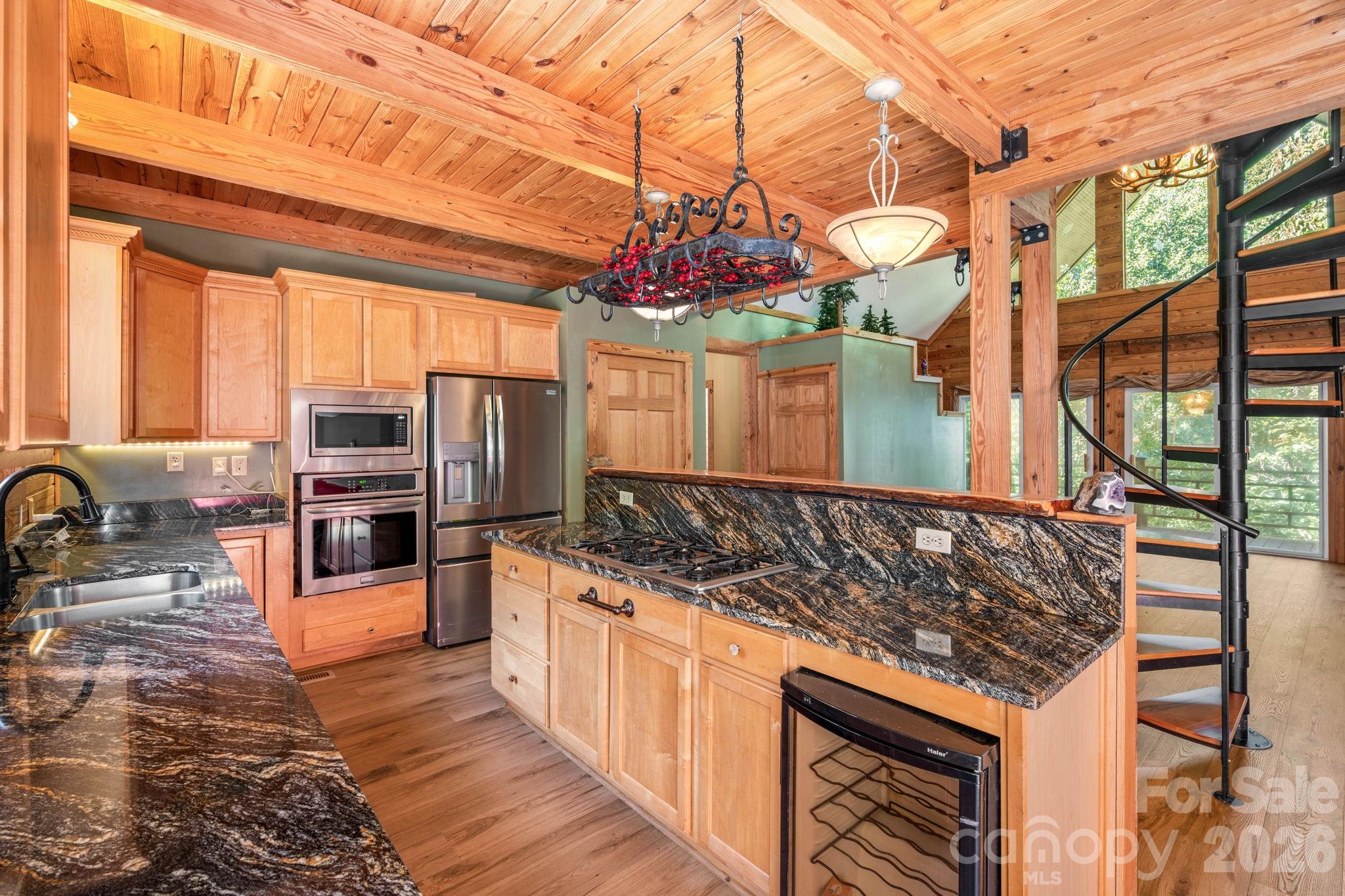143 Rosewood Lane Property Photo 15