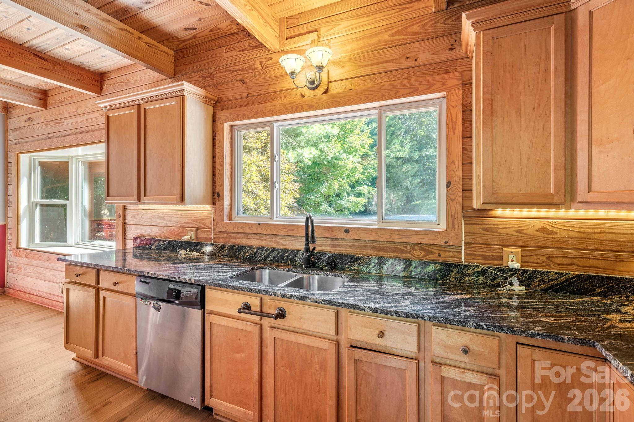 143 Rosewood Lane Property Photo 16