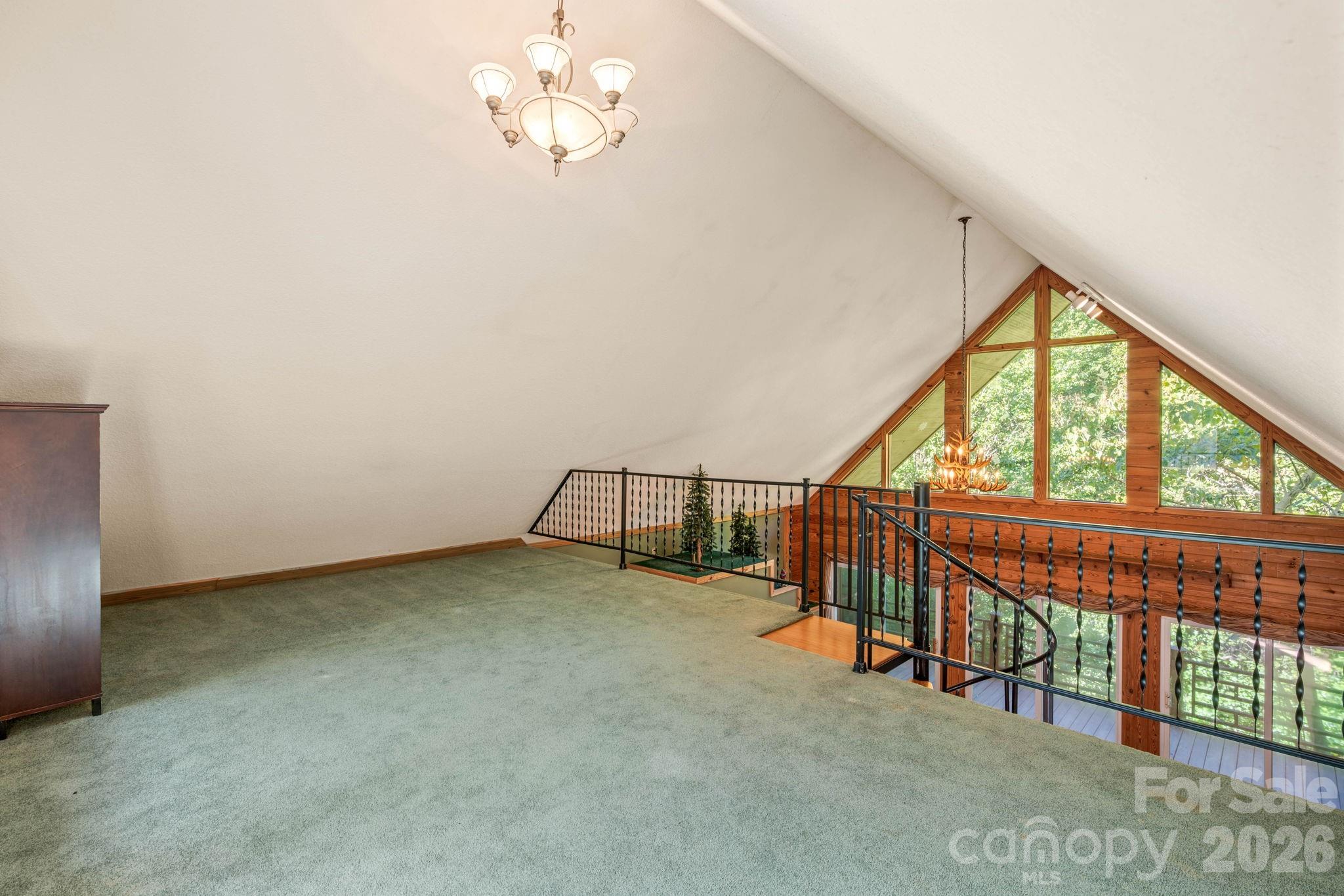 143 Rosewood Lane Property Photo 23