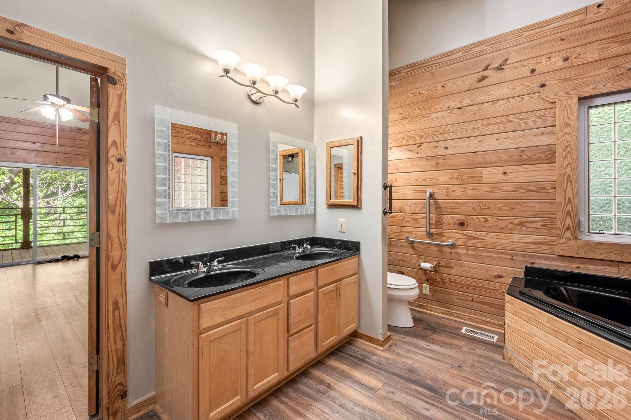 143 Rosewood Lane Property Photo 30