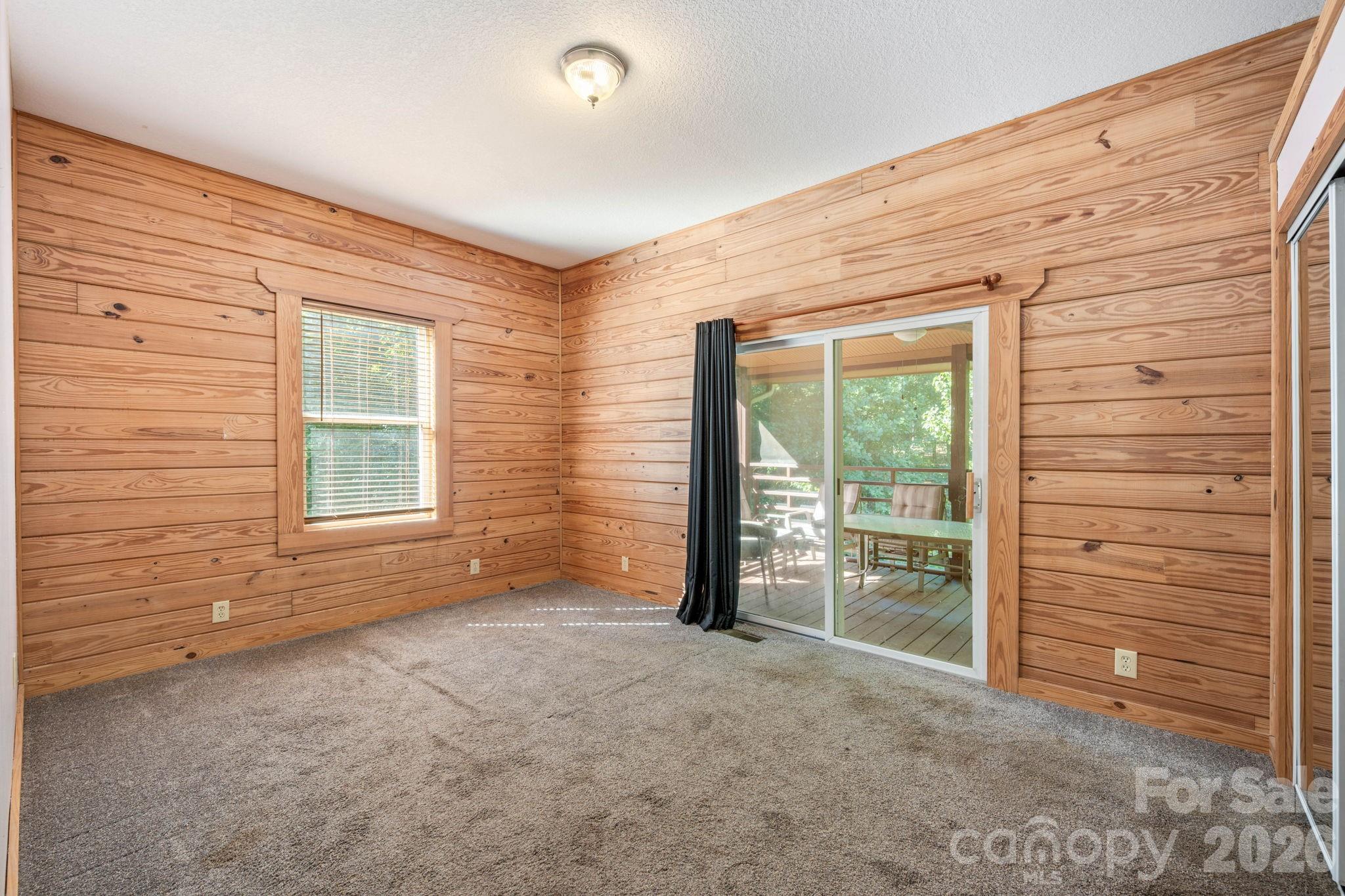 143 Rosewood Lane Property Photo 31