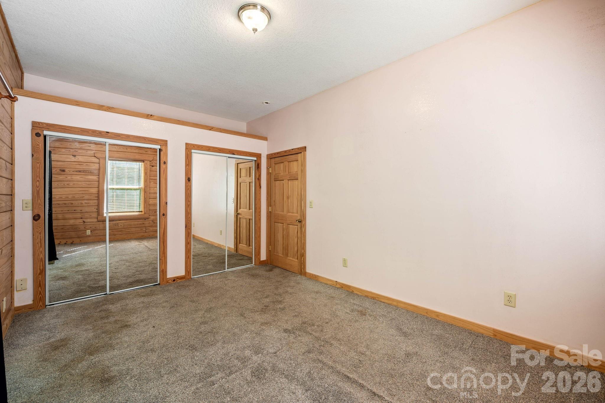 143 Rosewood Lane Property Photo 32