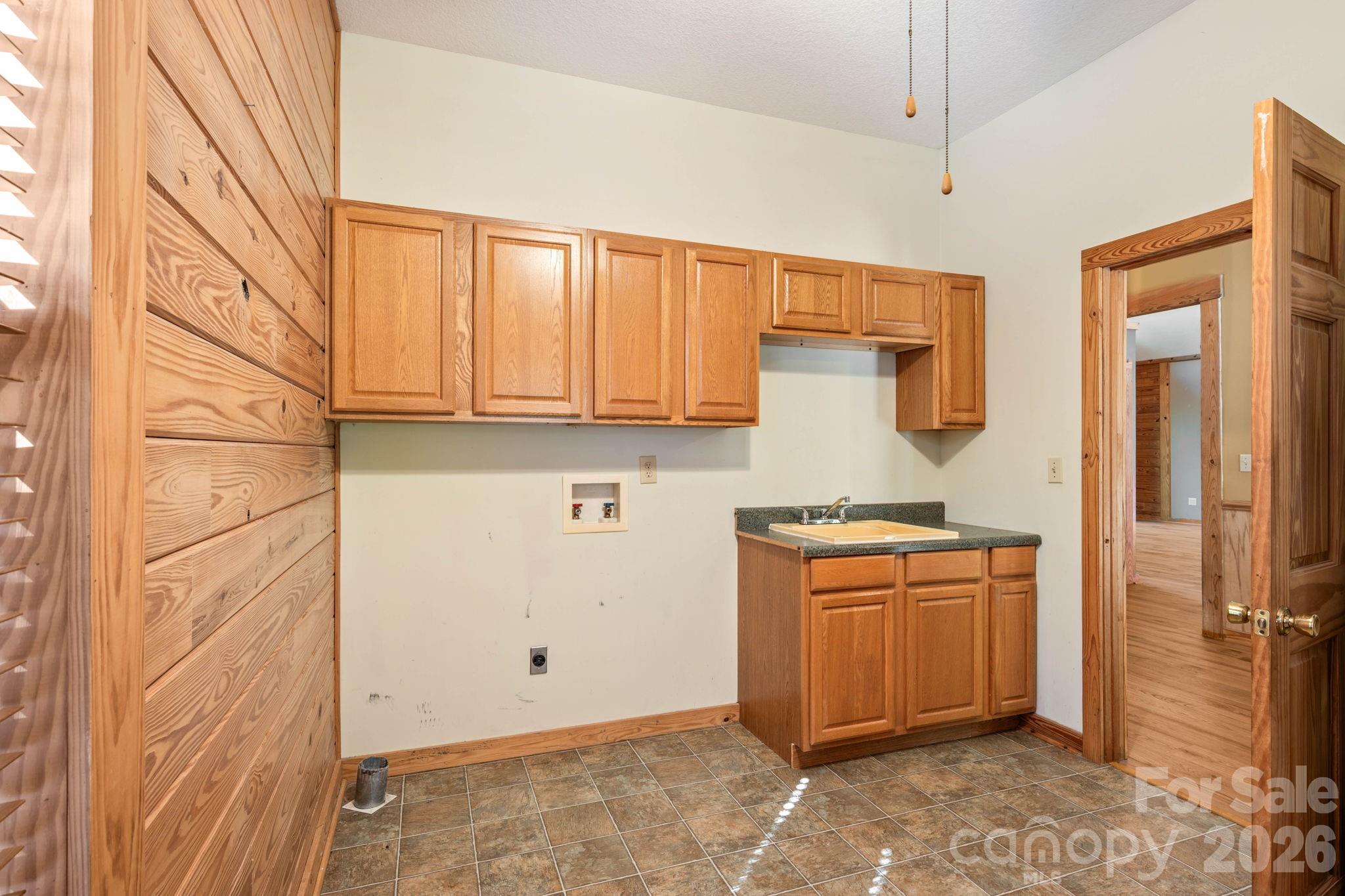 143 Rosewood Lane Property Photo 34