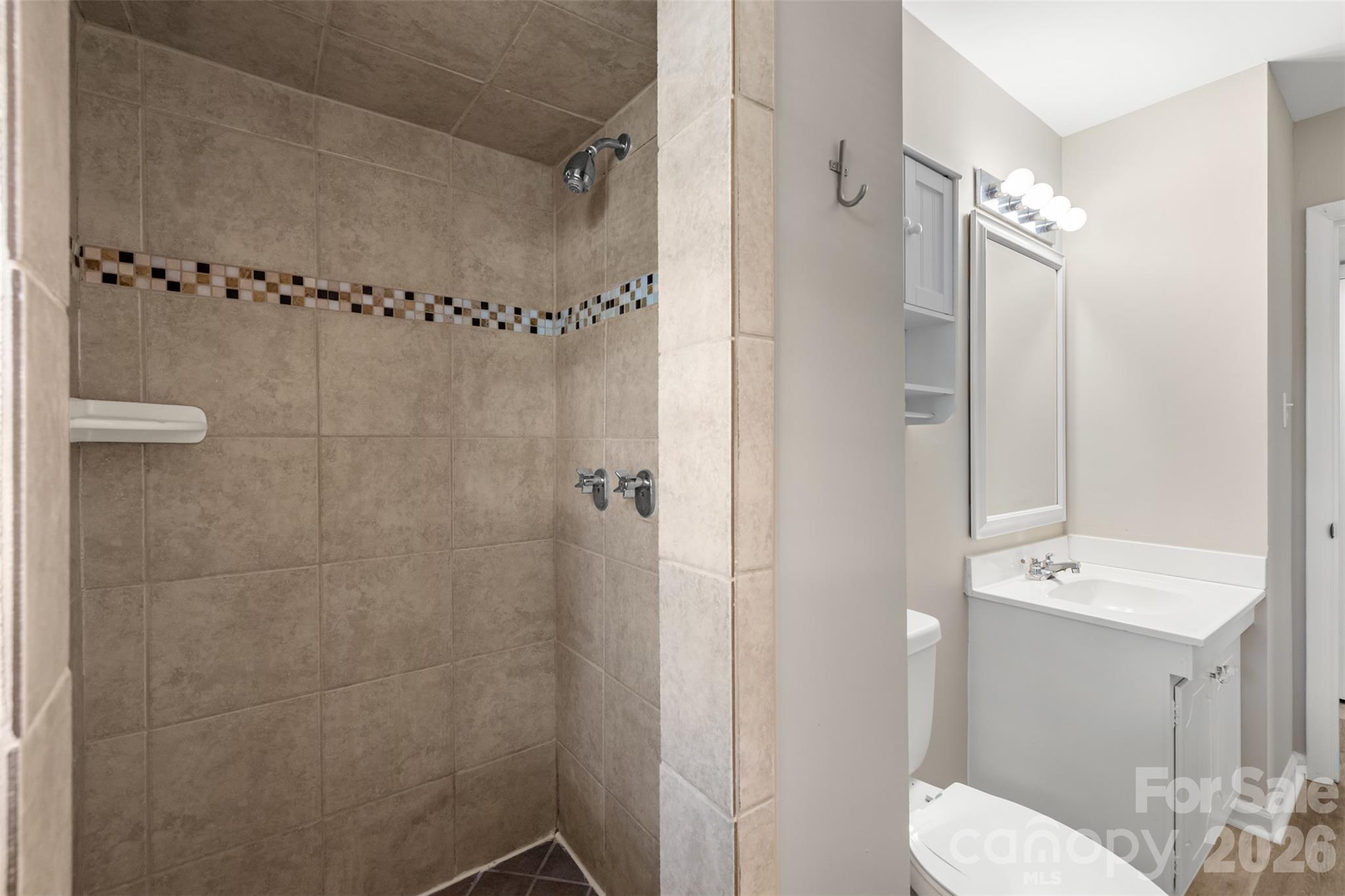 4615 Coronado Drive Property Photo 11