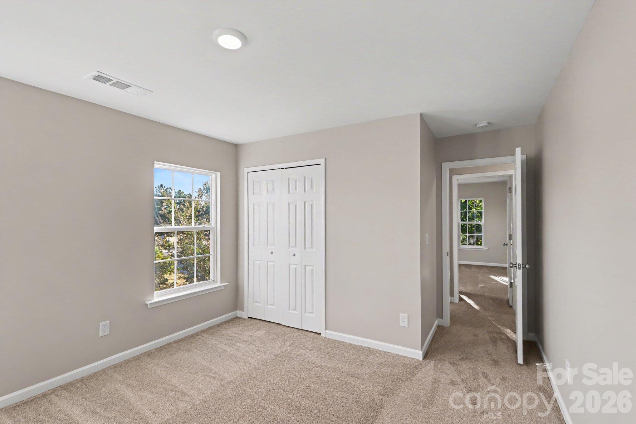 4059 Houldsworth Drive Property Photo 14