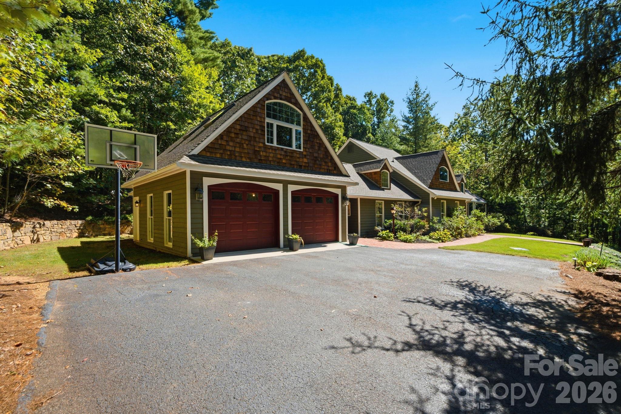 450 Mills Gap Road Property Photo 2