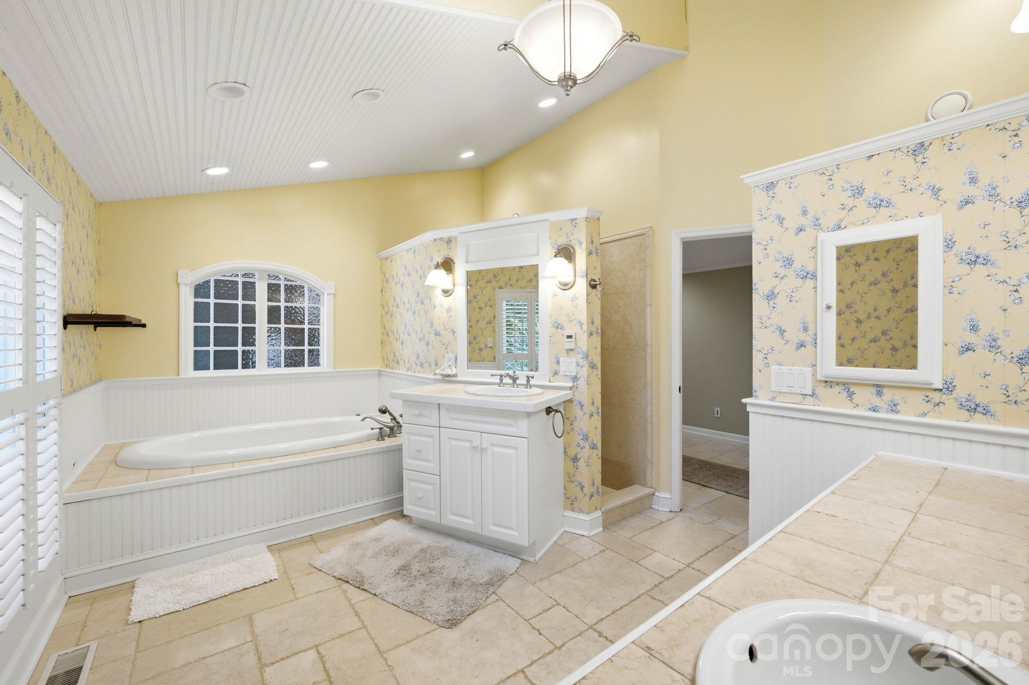 450 Mills Gap Road Property Photo 18