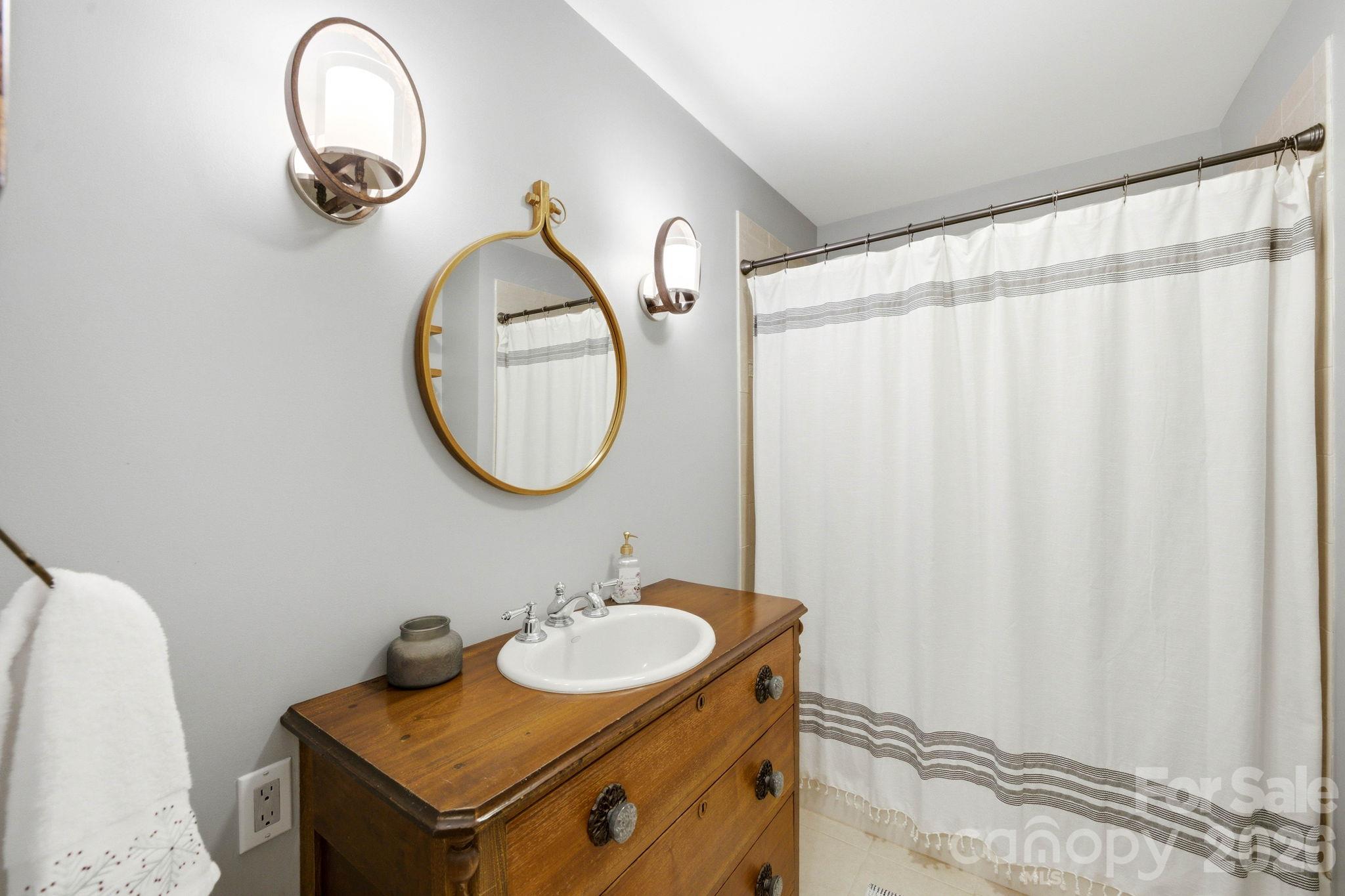 450 Mills Gap Road Property Photo 19
