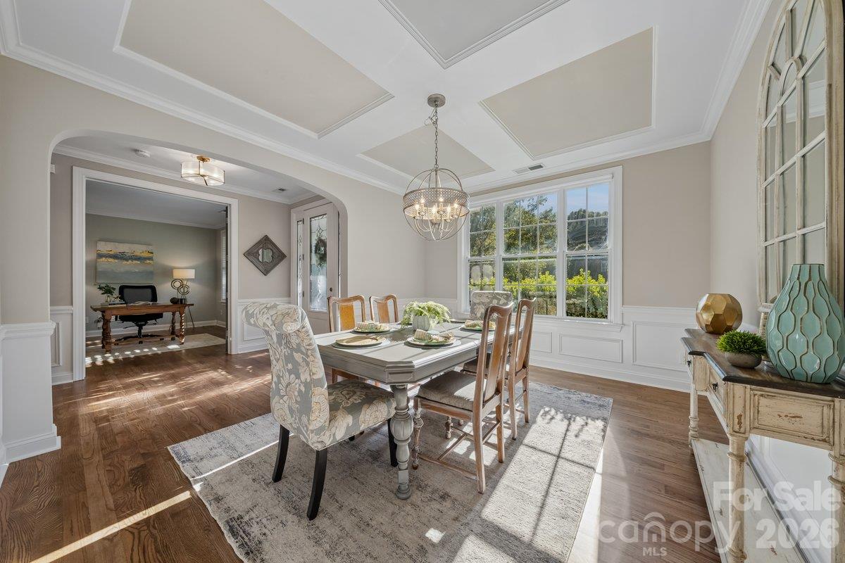 7123 Yellowhorn Trail Property Photo 8
