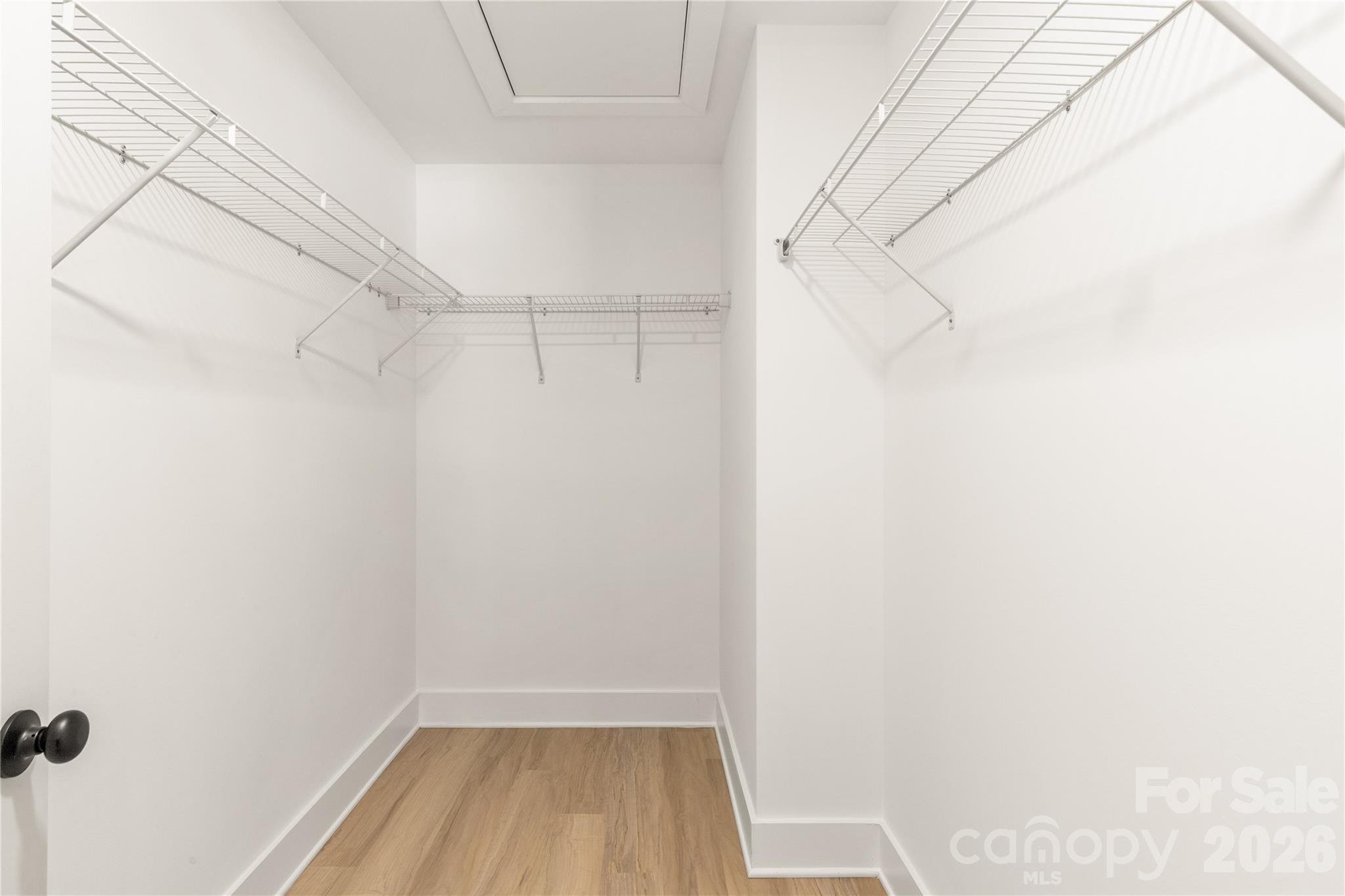 1692 Molly Circle Property Photo 24