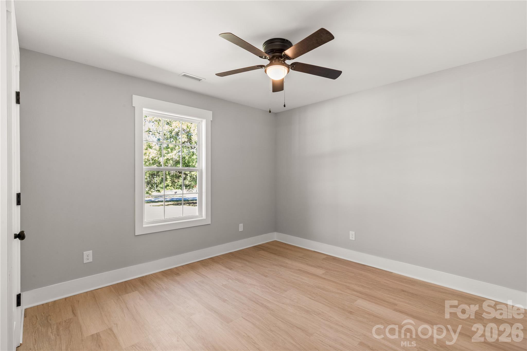 1692 Molly Circle Property Photo 25