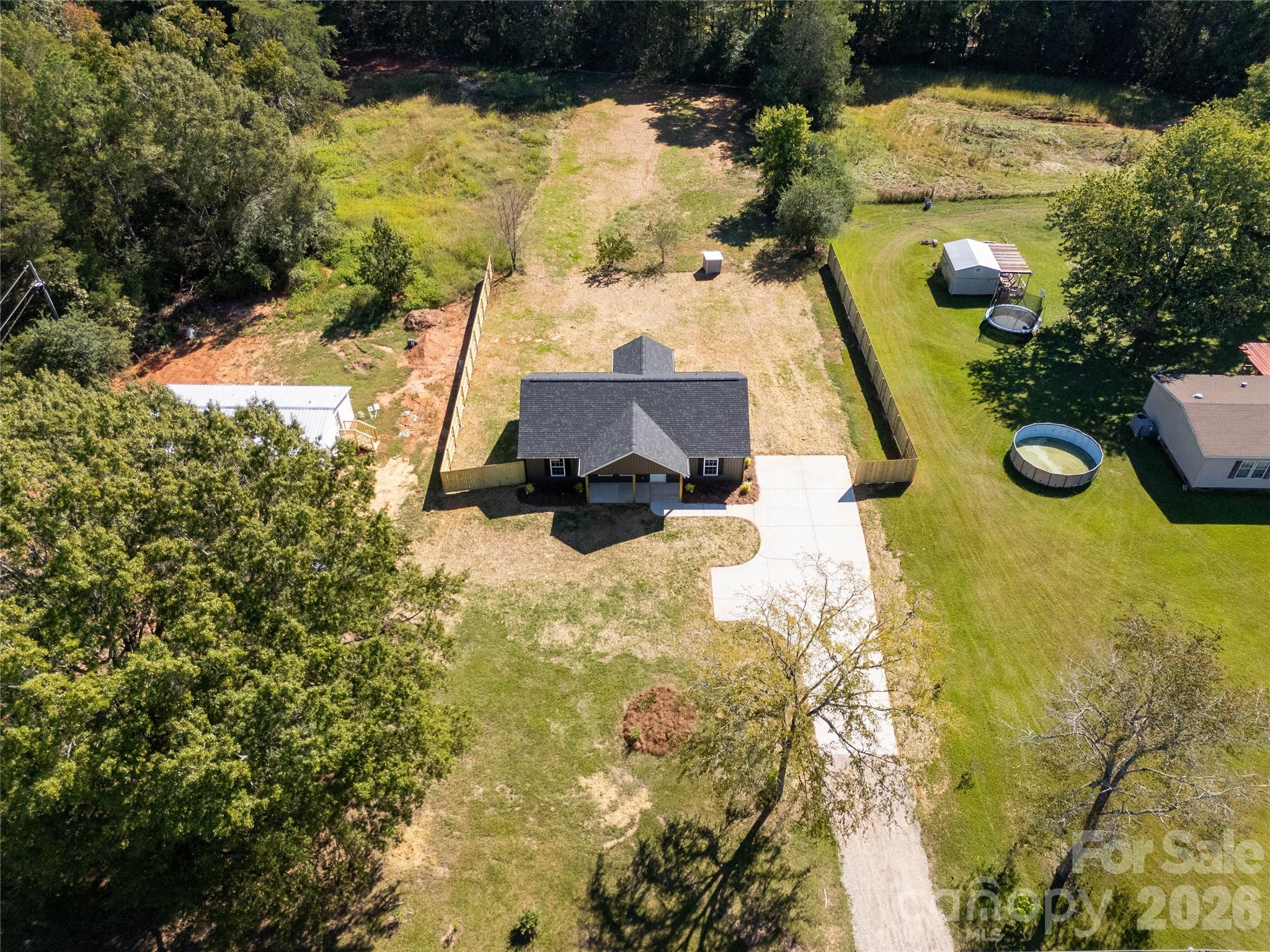 1692 Molly Circle Property Photo 39
