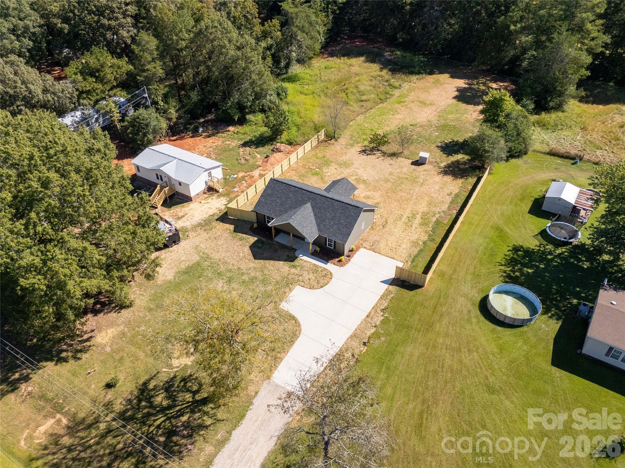 1692 Molly Circle Property Photo 40