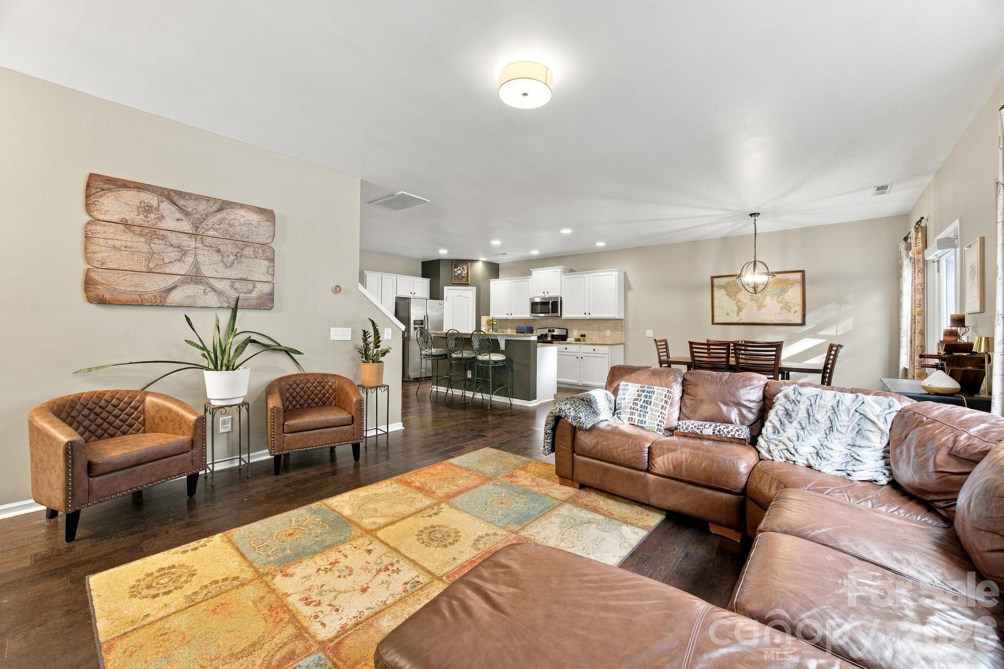 8815 Balsam Bay Road Property Photo 13