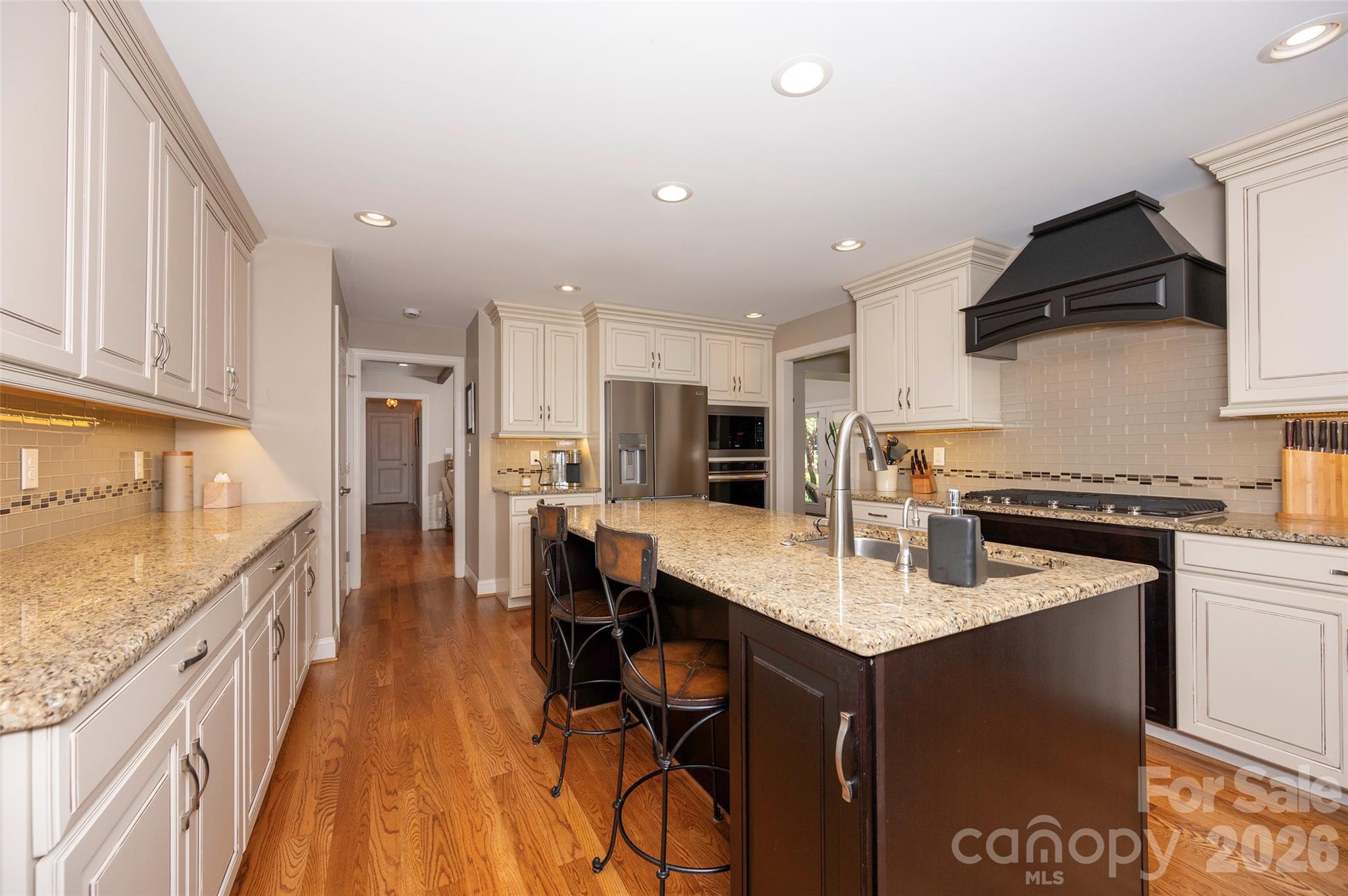 109 Holly Circle Property Photo 15