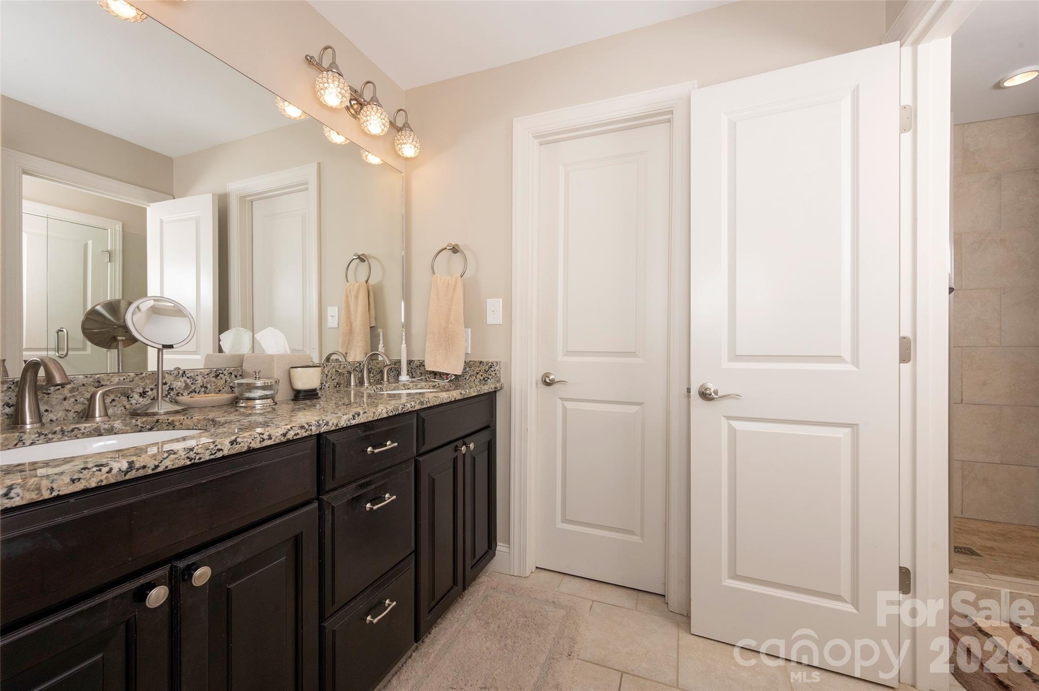 109 Holly Circle Property Photo 27