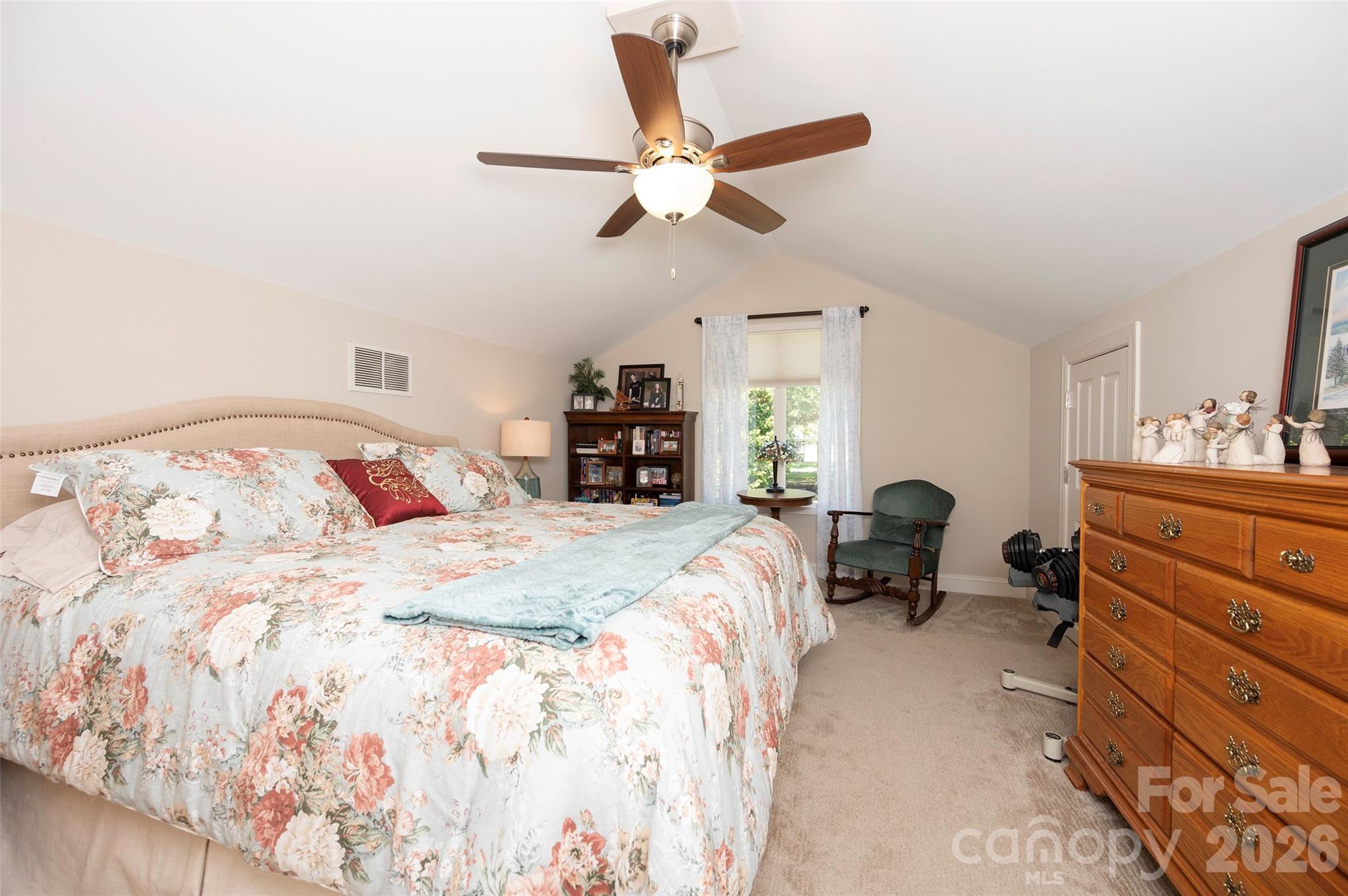 109 Holly Circle Property Photo 34