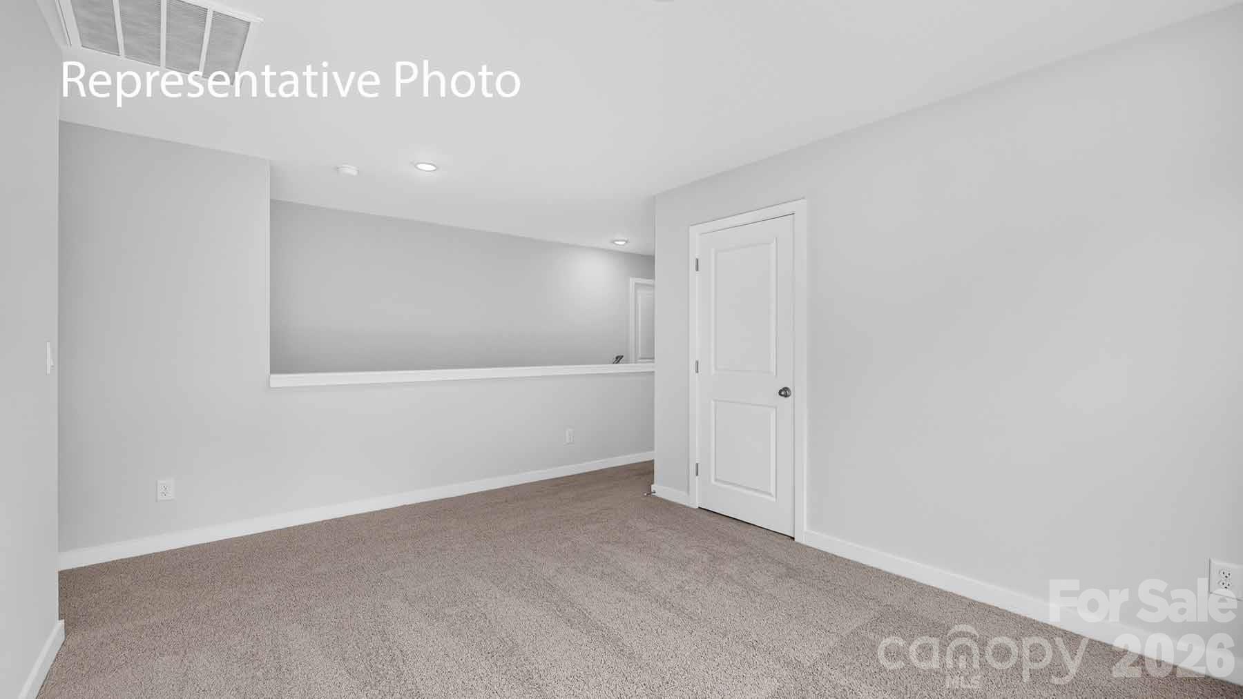 409 Blackpool Court Property Photo 26