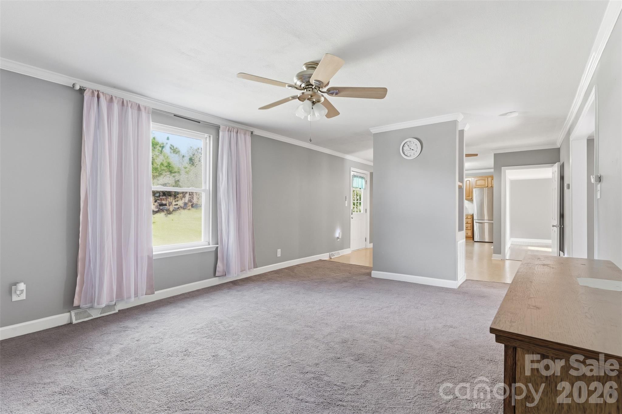 140 Aikman Avenue Property Photo 6
