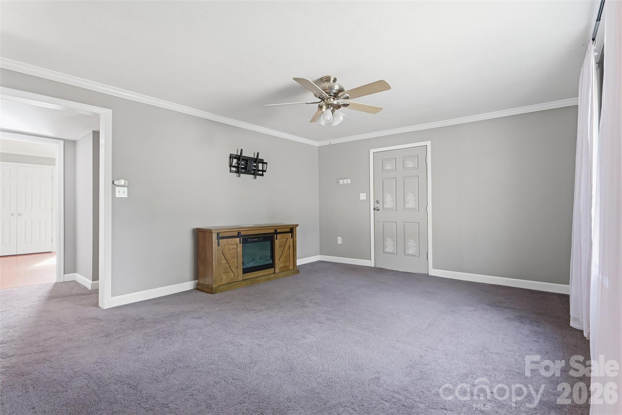 140 Aikman Avenue Property Photo 7