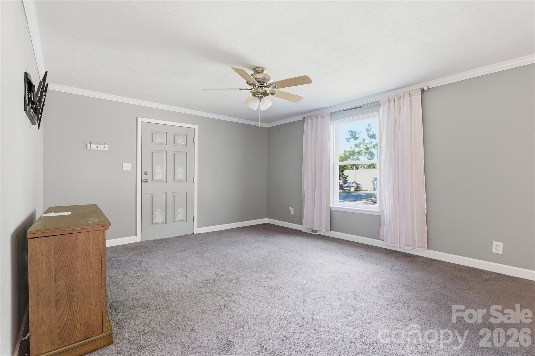 140 Aikman Avenue Property Photo 29
