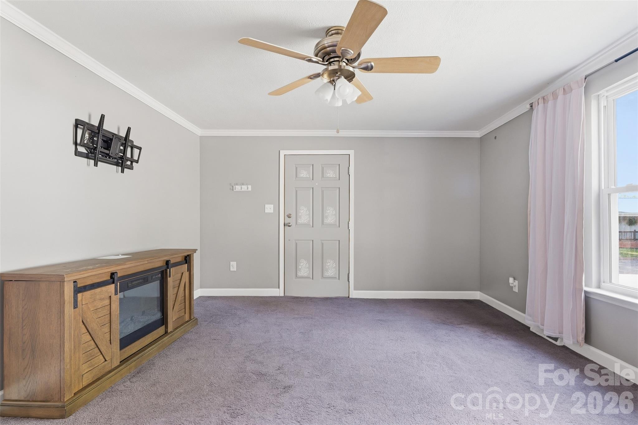 140 Aikman Avenue Property Photo 33