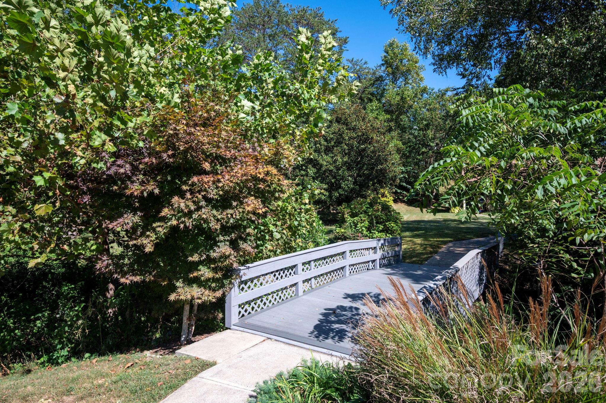 15a Windflower Court Property Photo 32