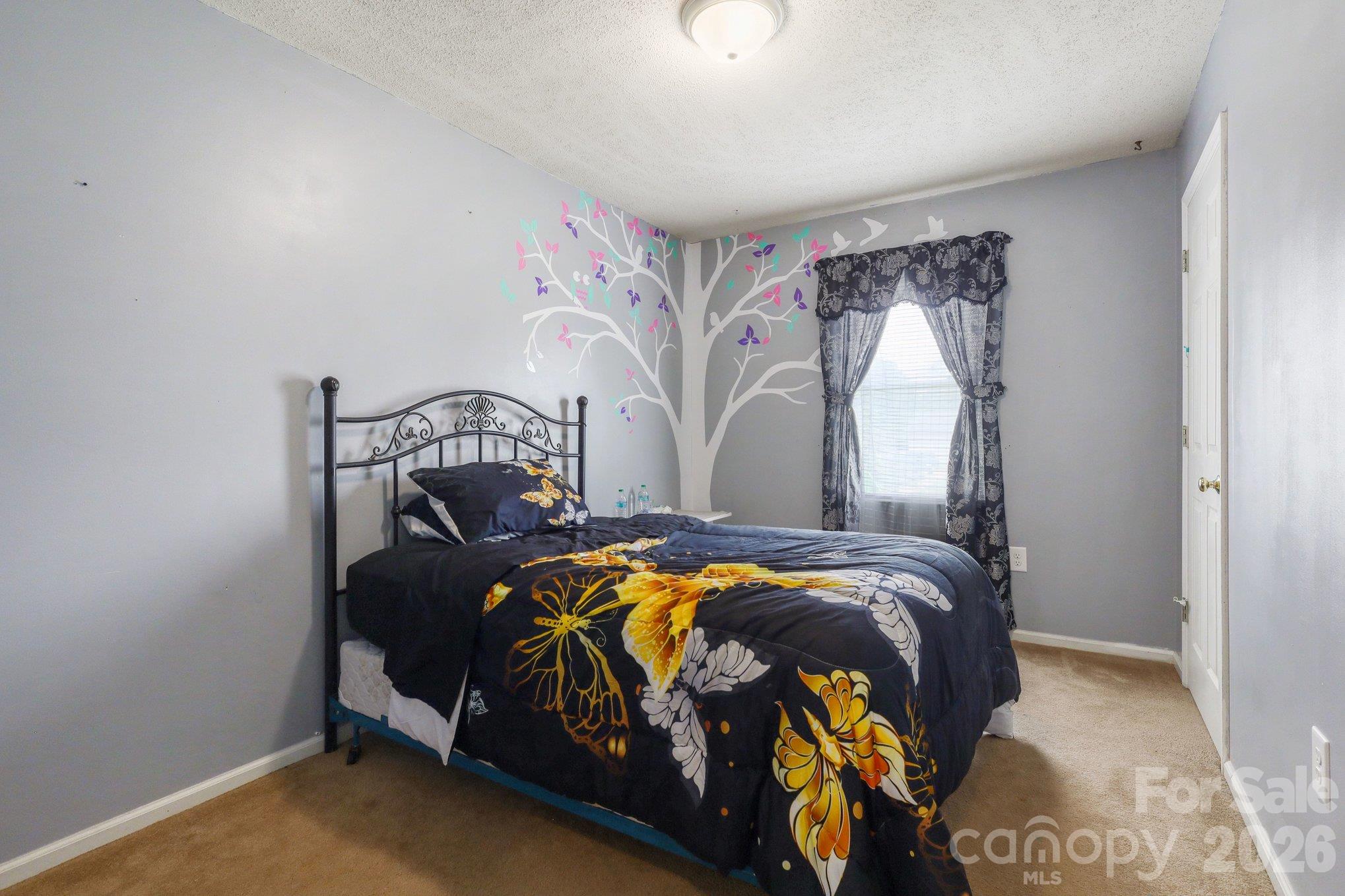 938 Lyndsey Brooke Court Property Photo 5