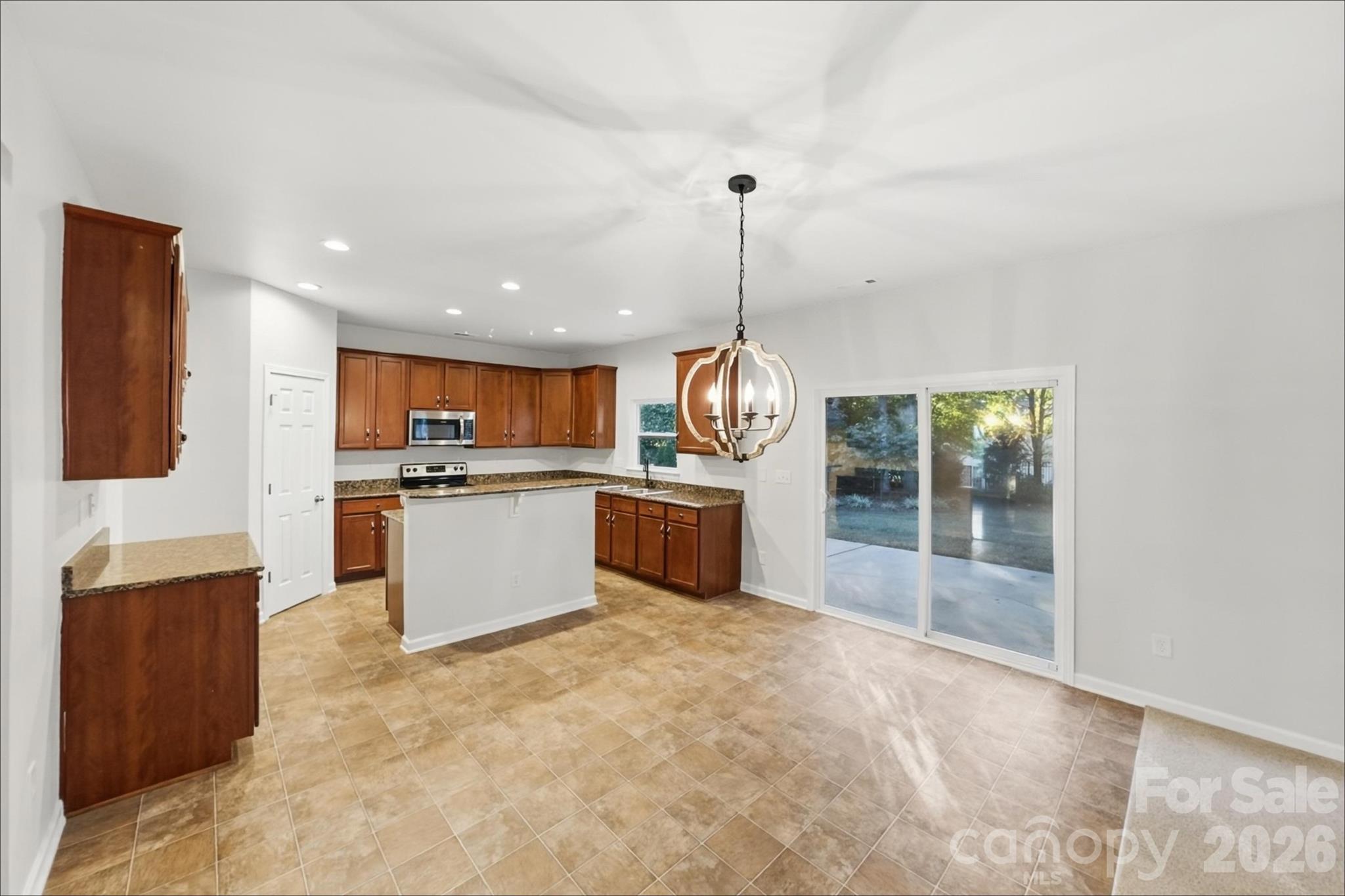 3041 Kilbeggan Drive Property Photo 7