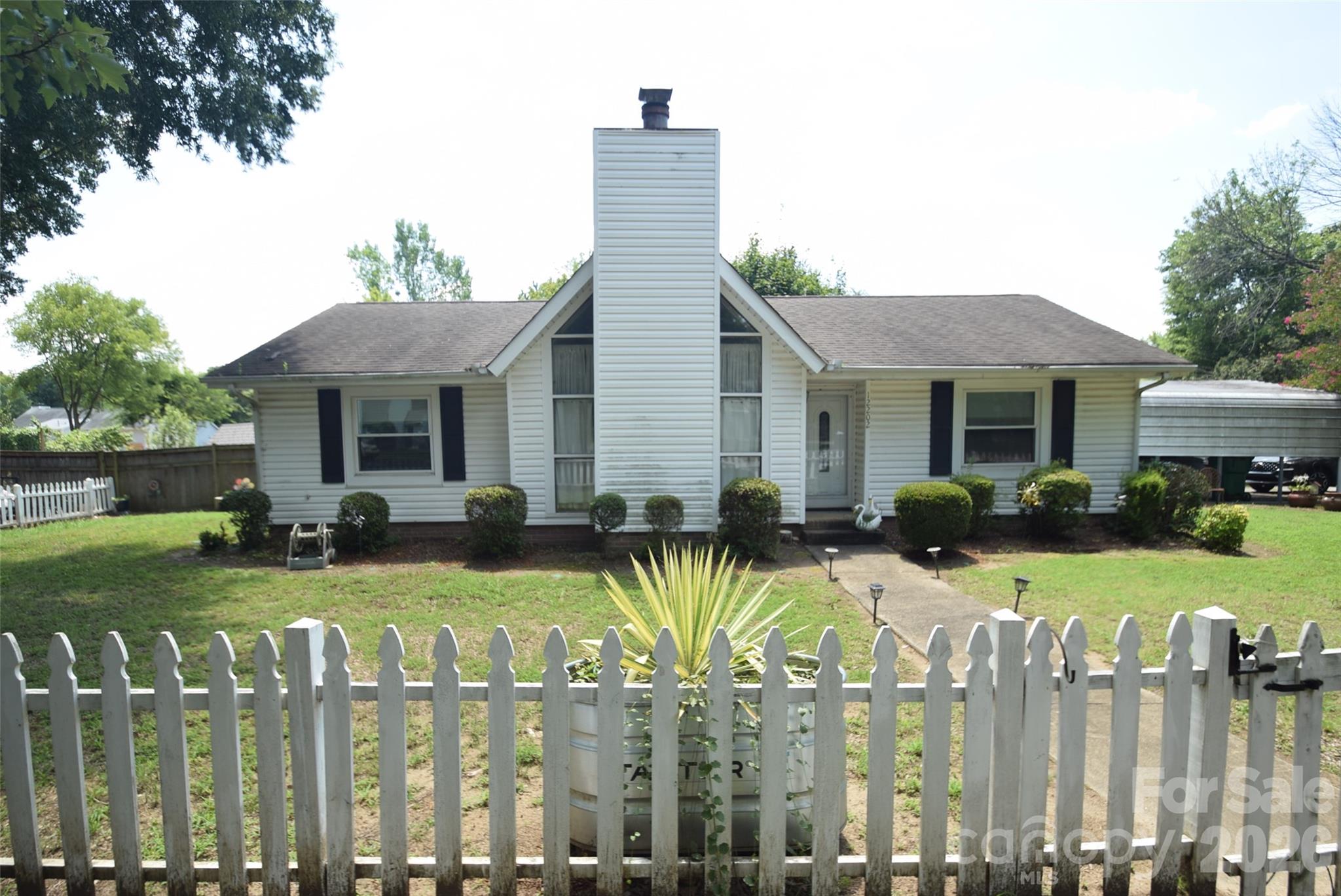 12202 Charing Grove Lane Property Photo 1