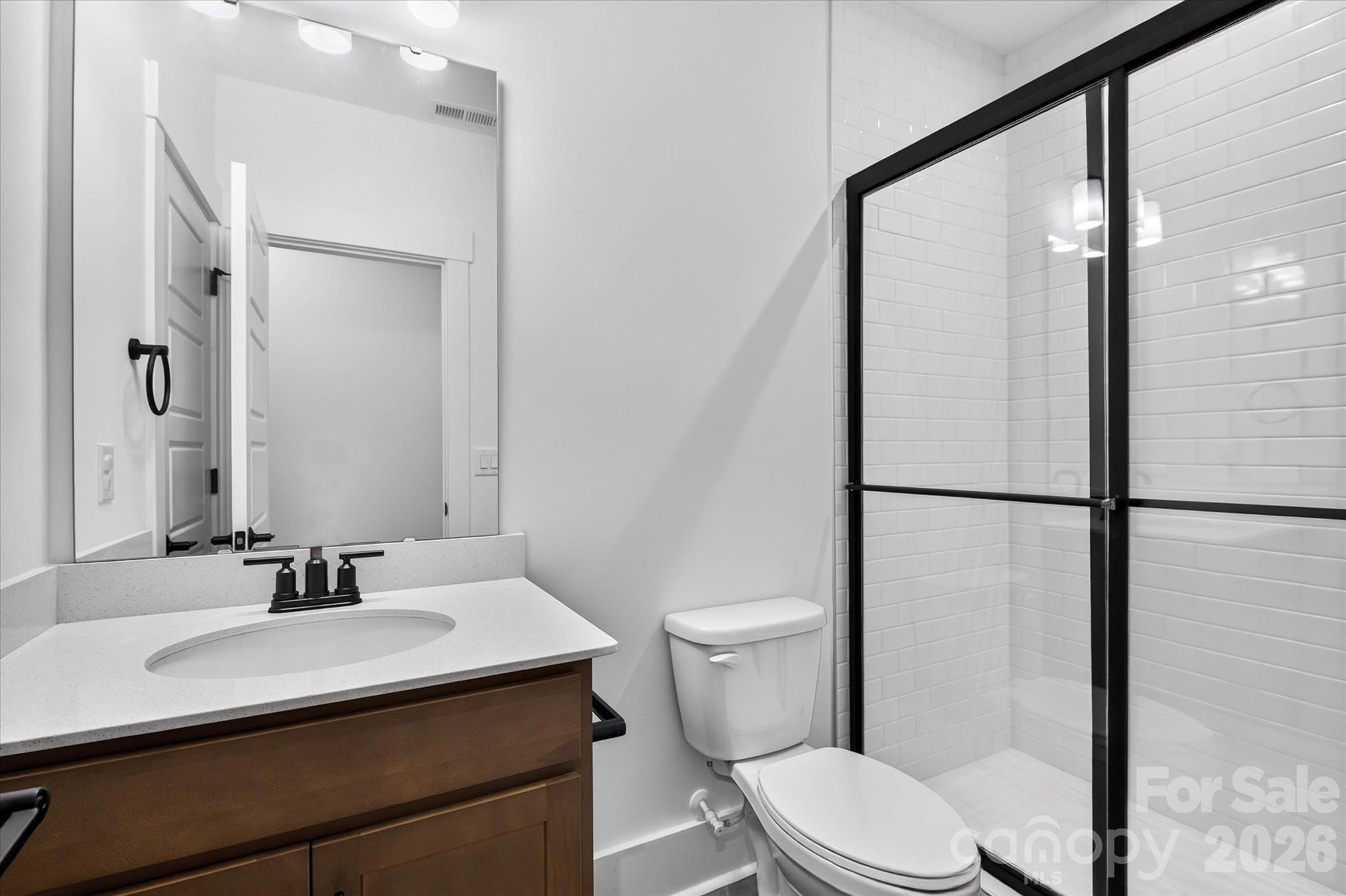 1216 Glade Arch Lane Property Photo 27