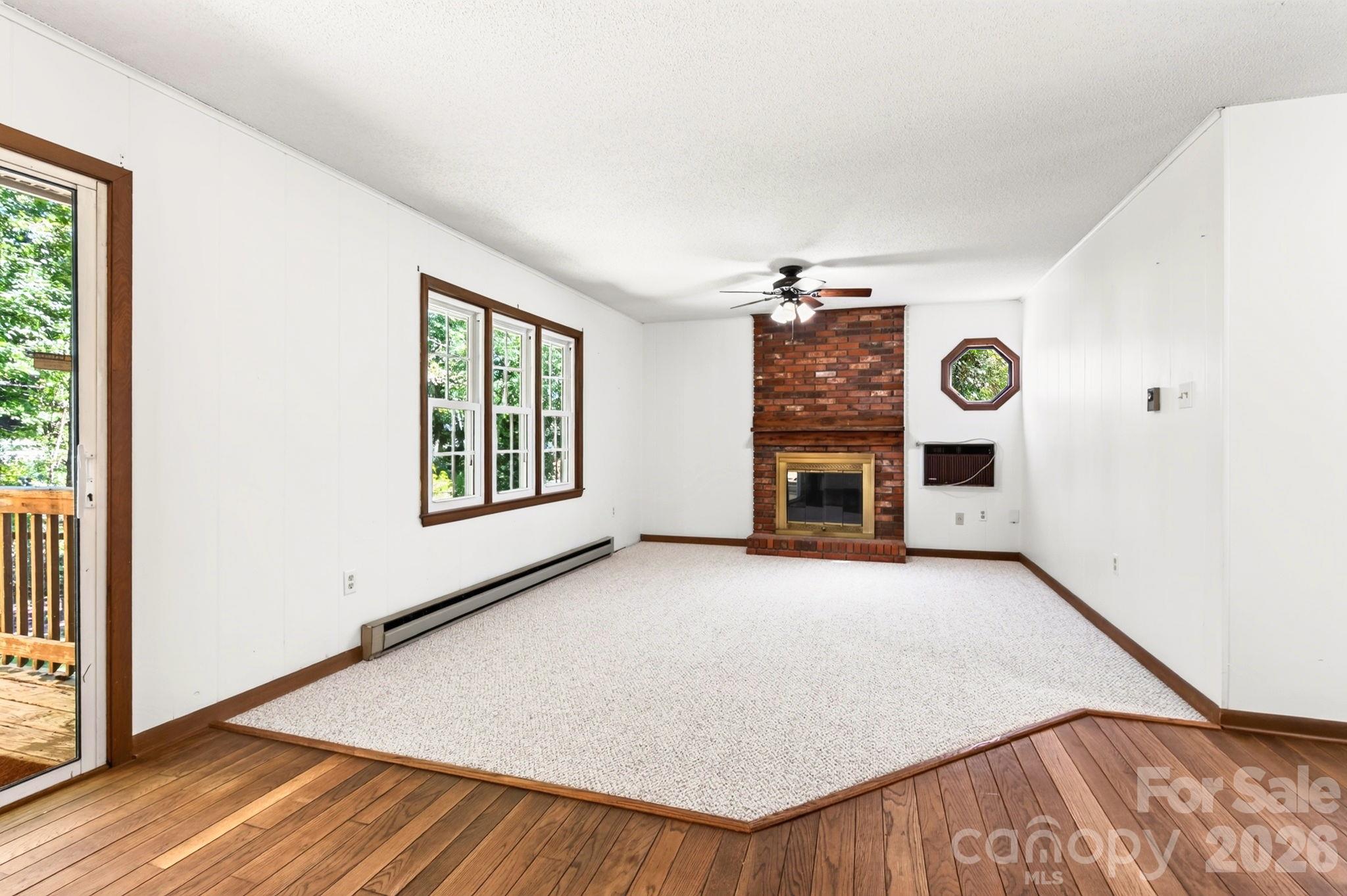 340 Genesis Circle Property Photo 4