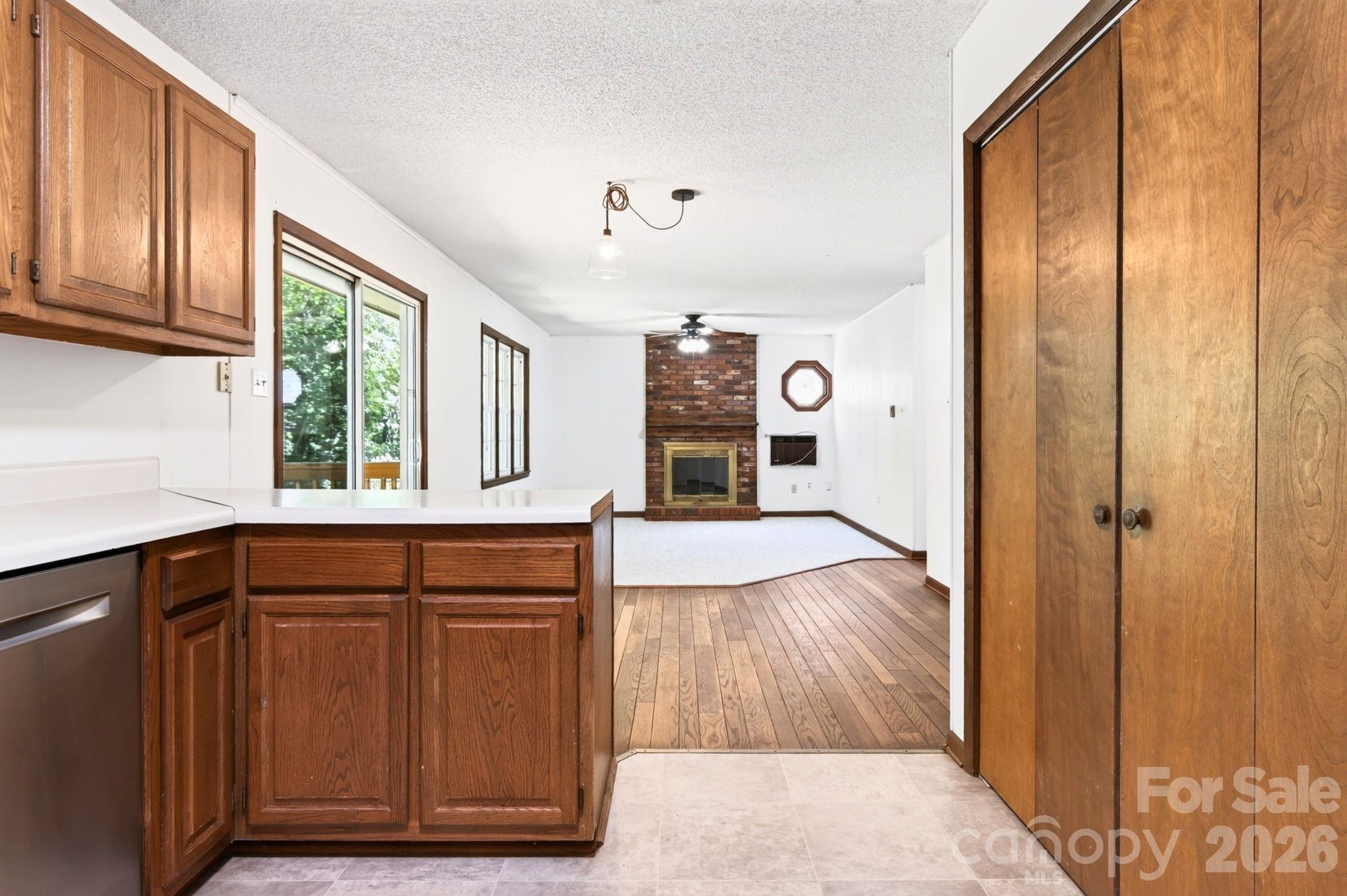 340 Genesis Circle Property Photo 11